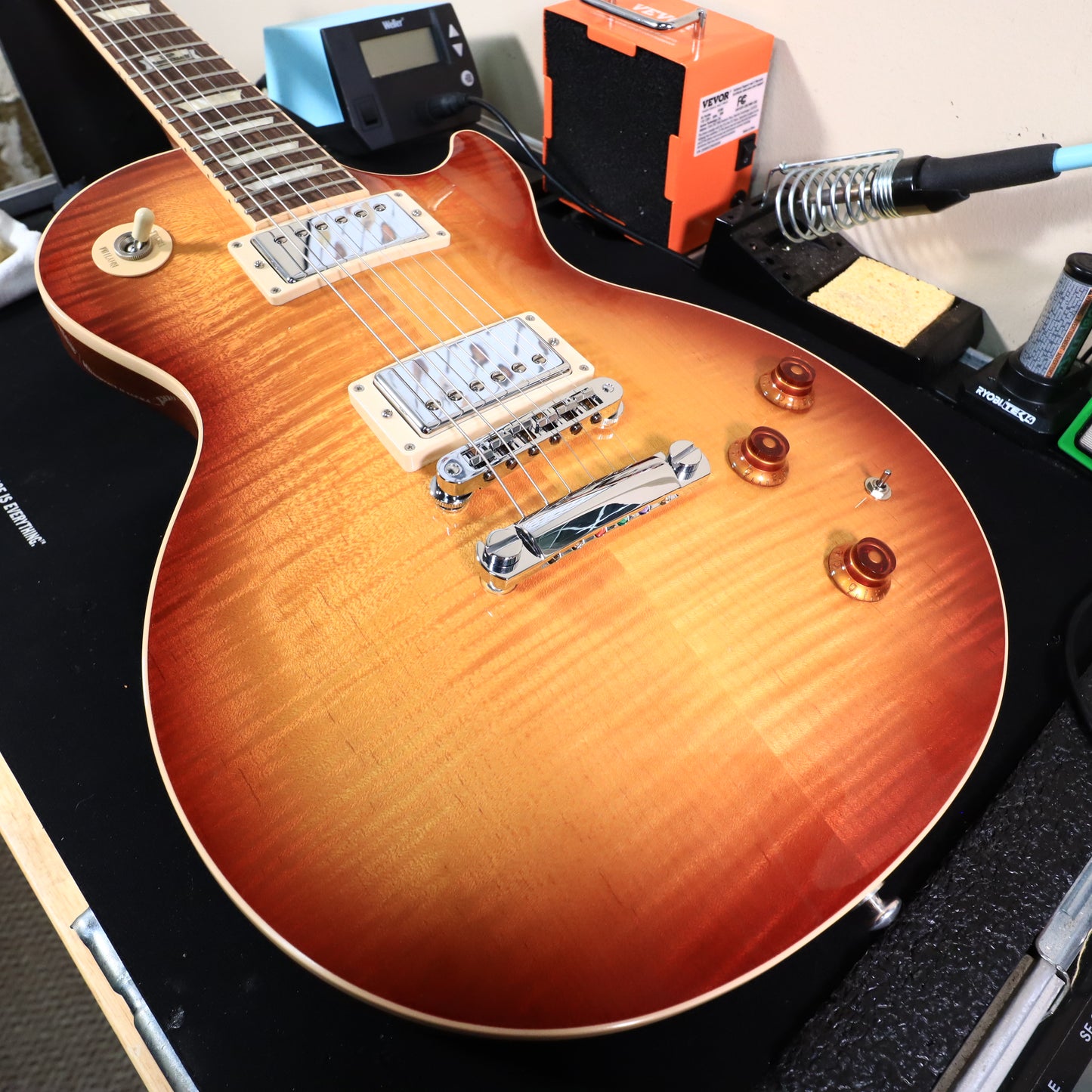 2014 Gibson Limited Edition Les Paul Standard Lite Flametop AA Electric Guitar