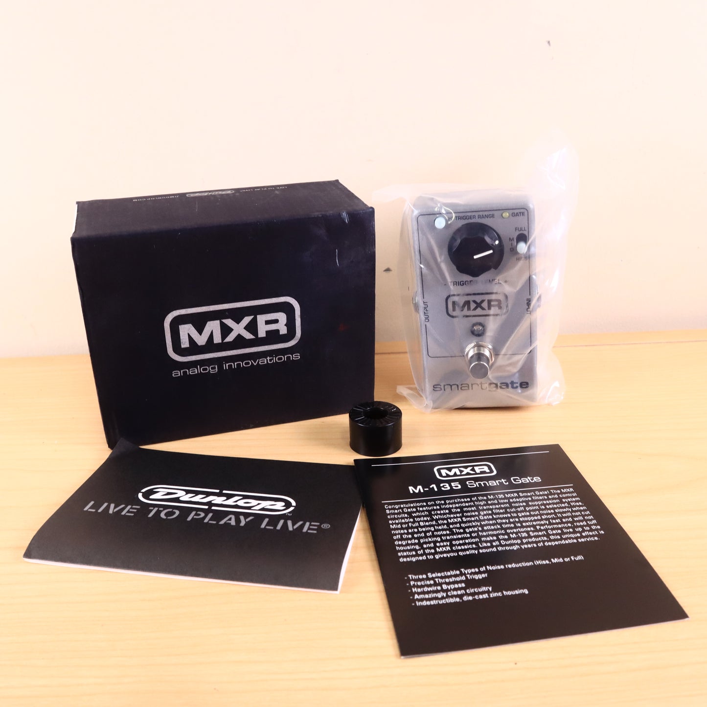 MXR M135 Smart Gate Guitar Pedal Gray *Open Box*