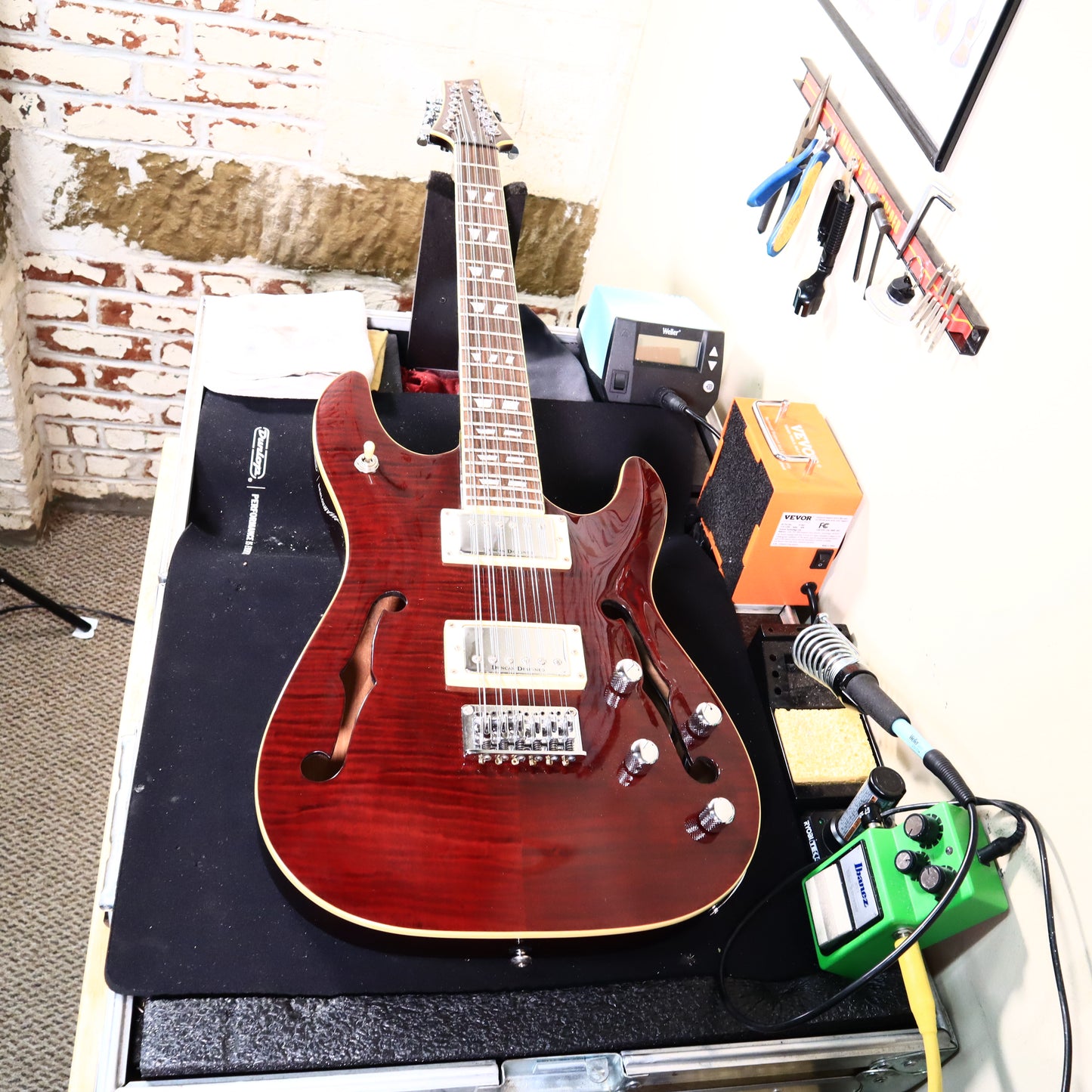 2005 Schecter CSH-12 12-String Semi-Hollow Guitar Crimson Red