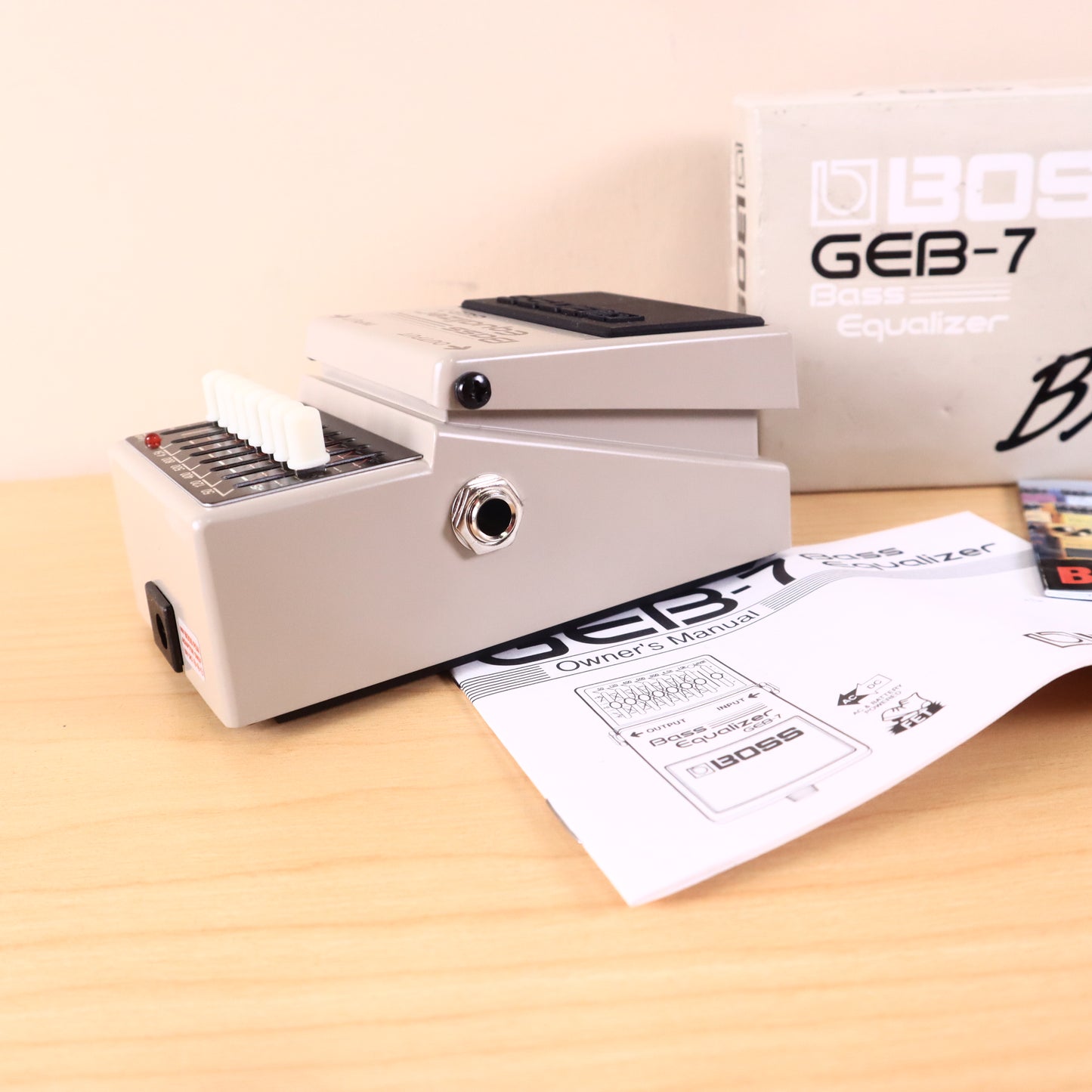 BOSS GEB-7 Band Equalizer Pedal *Open Box*