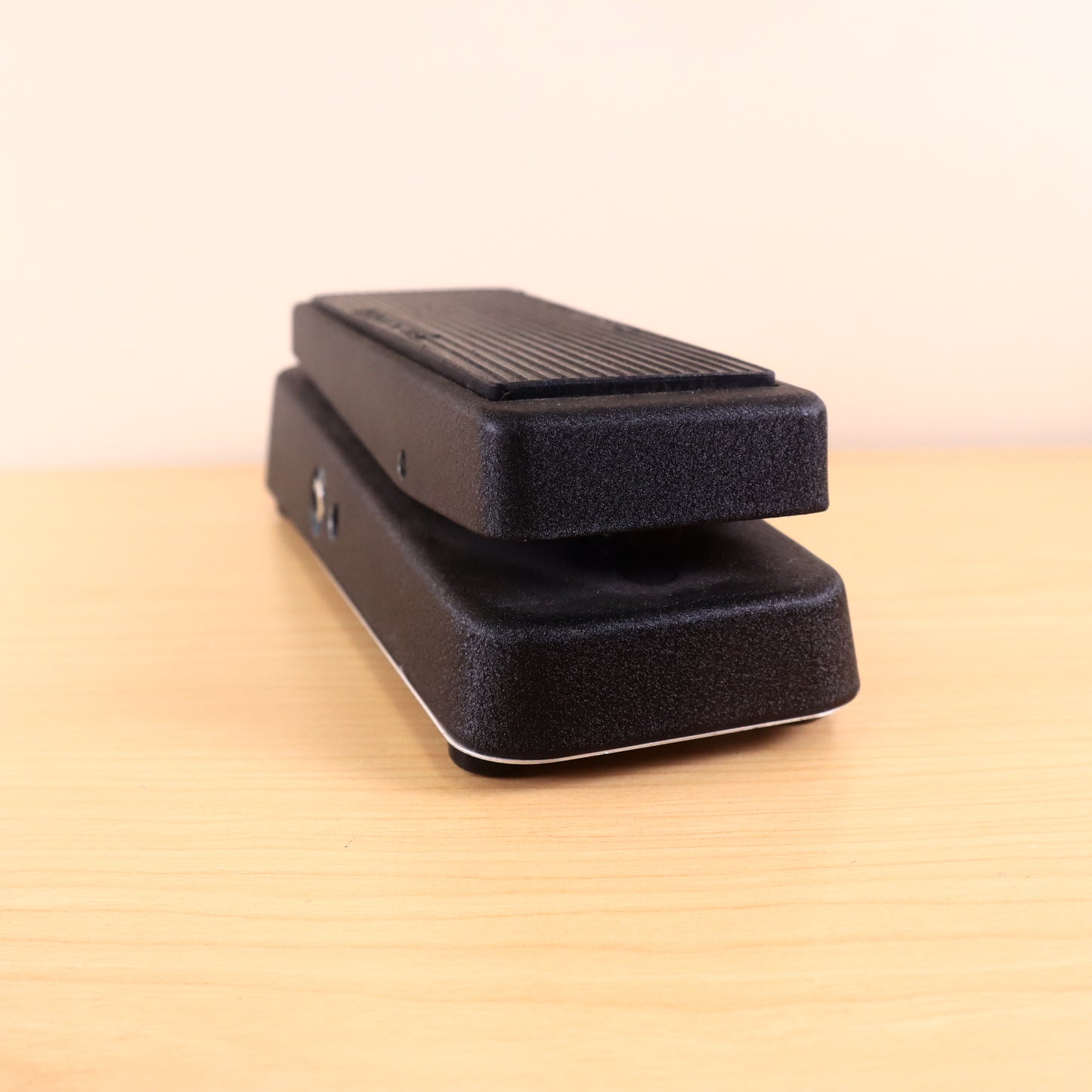 Jim Dunlop 535Q Cry Baby Multi-Wah Guitar Effects Pedal