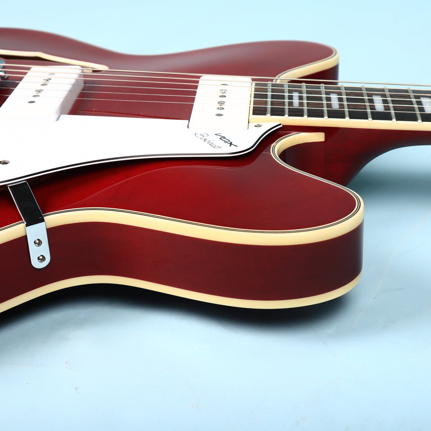 Vox Bobcat V90 Cherry Red Semi-Hollowbody Electric Guitar