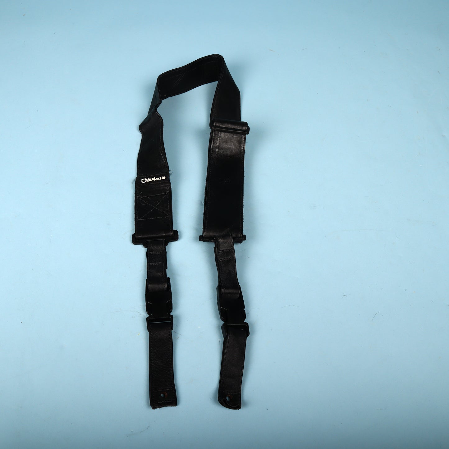 DiMarzio DD2800BK 3-Inch Nylon ClipLock Guitar Strap