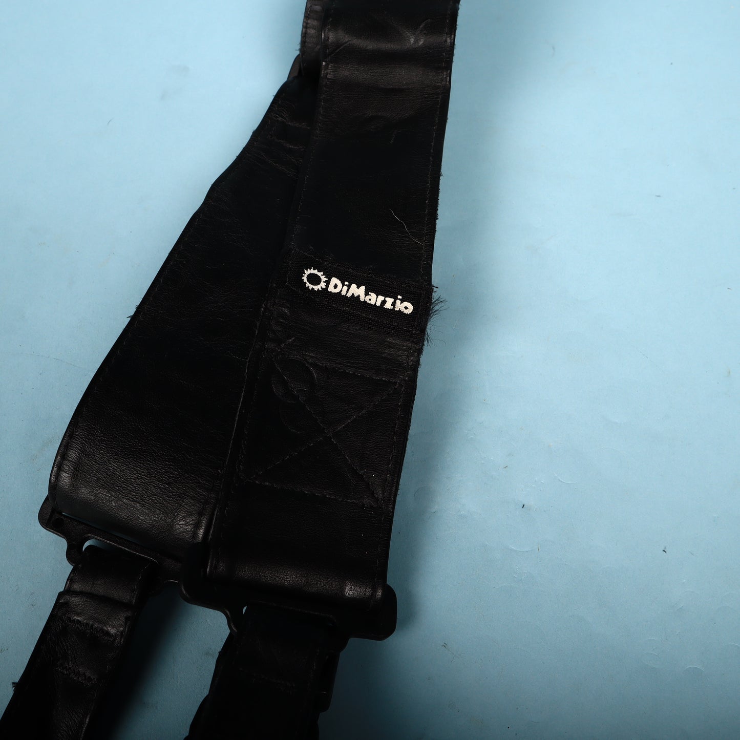 DiMarzio DD2800BK 3-Inch Nylon ClipLock Guitar Strap