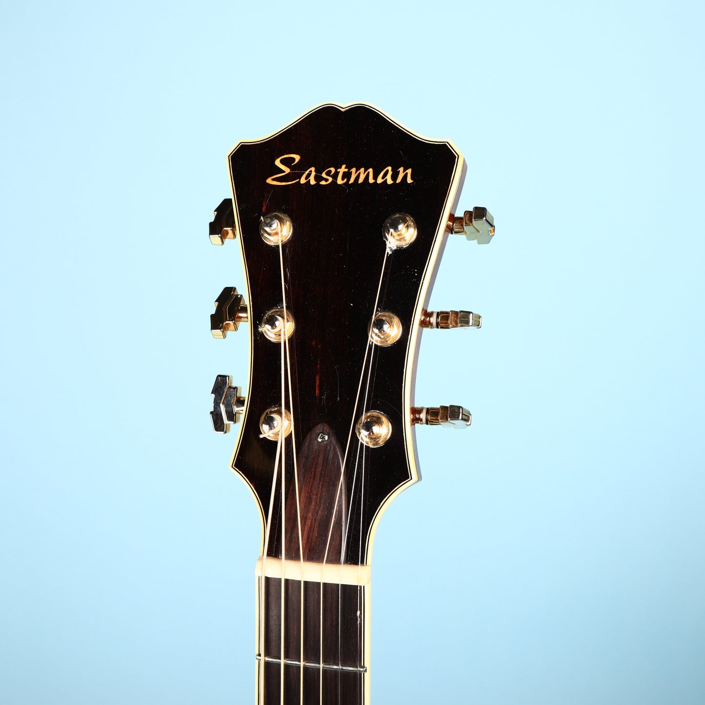 2005 Eastman AR805CE Classic Archtop Guitar