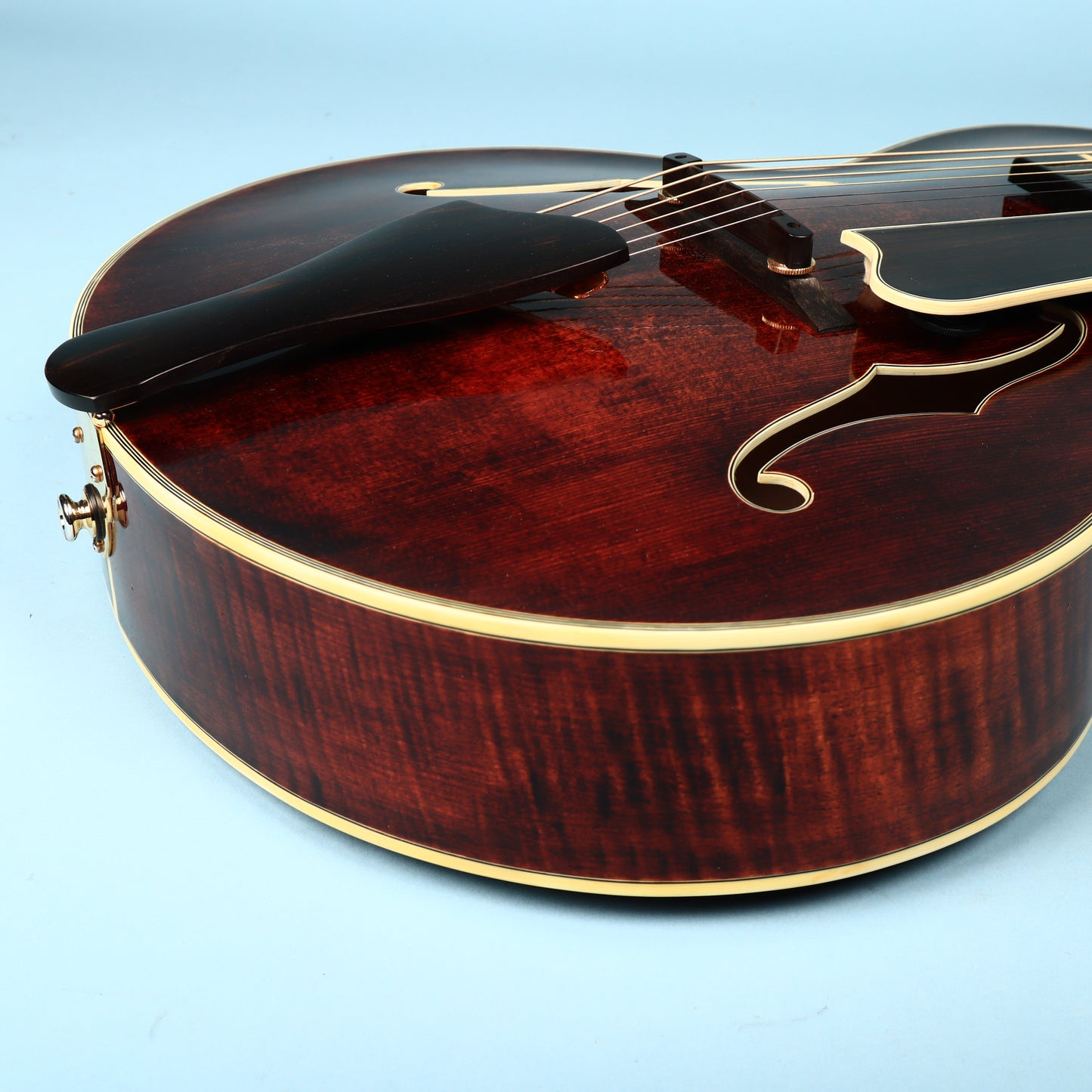 2005 Eastman AR805CE Classic Archtop Guitar