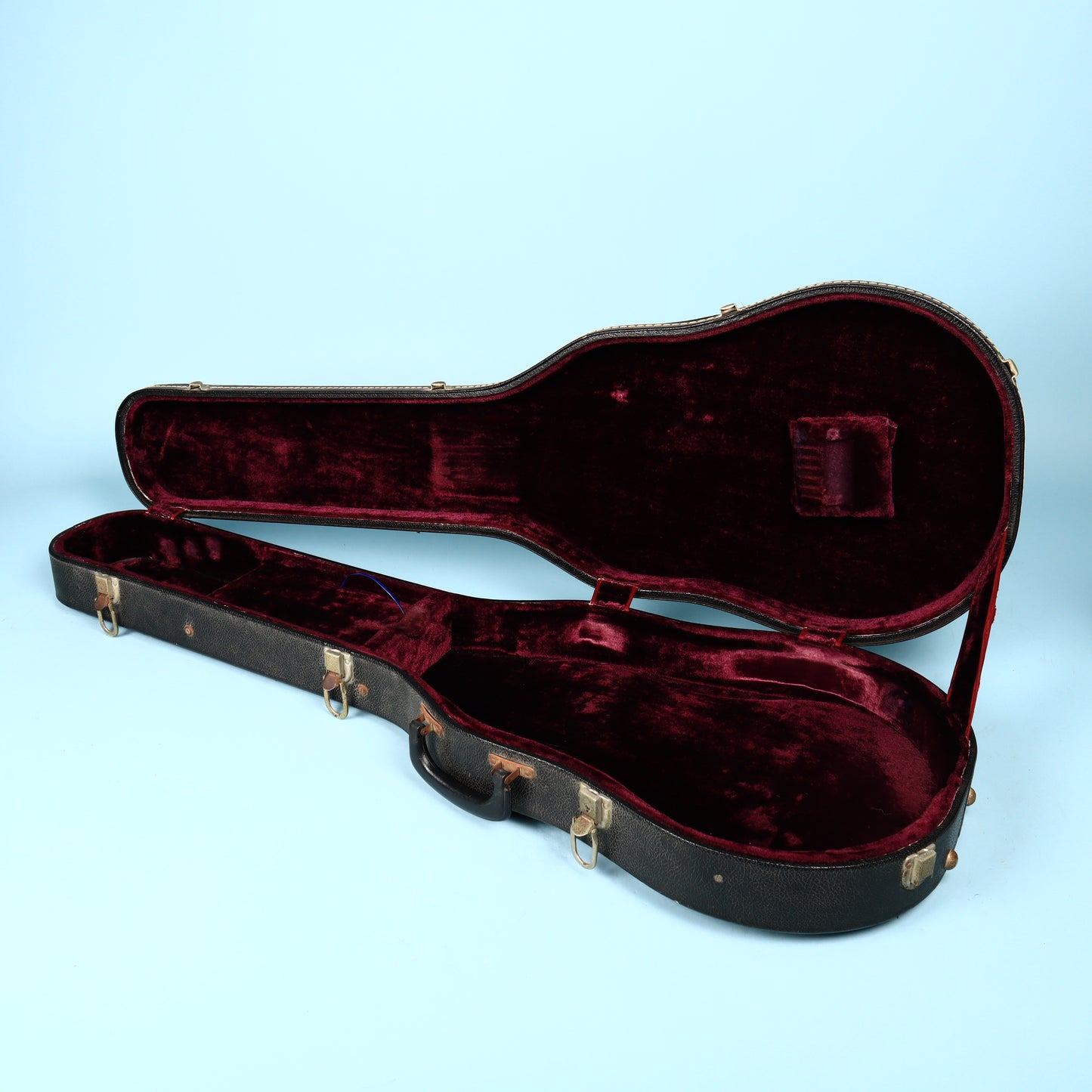 Vintage 60s/70s Gibson Les Paul Hard Shell Case Black Exterior Purple Interior