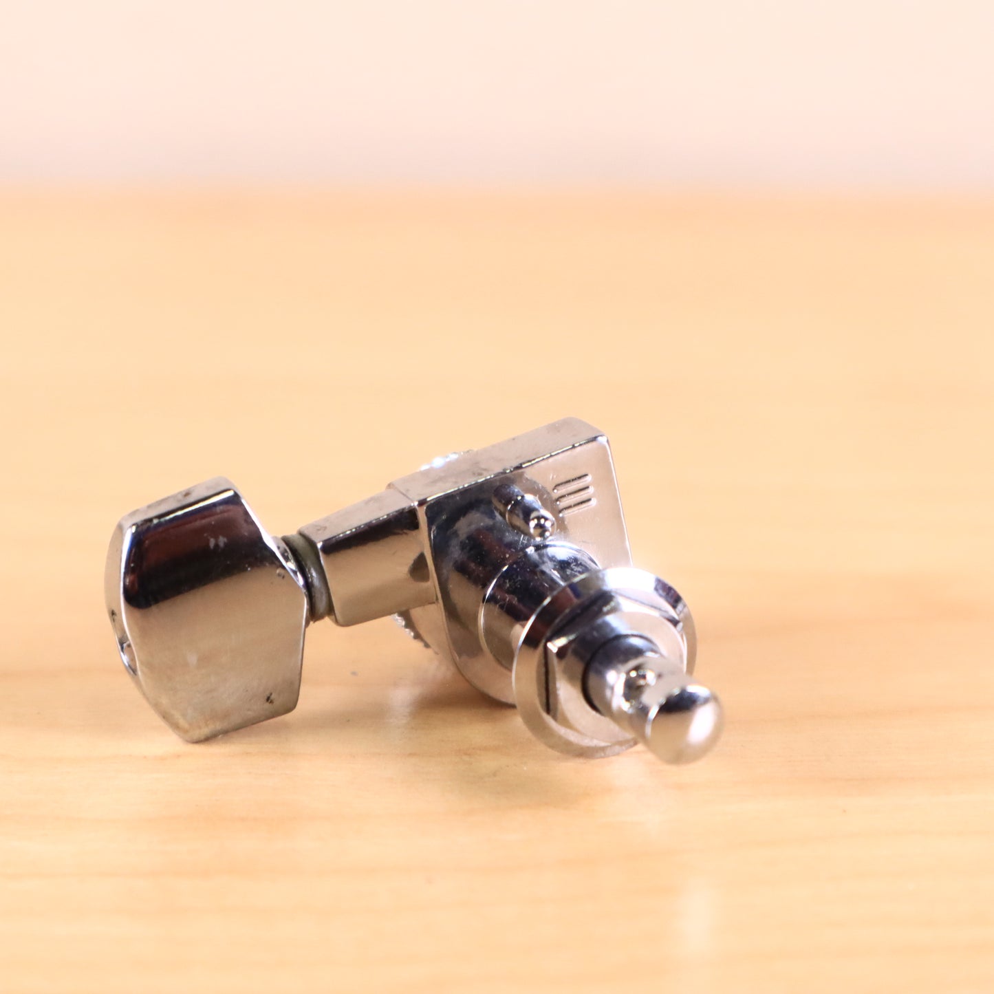 (1) Schaller Fender M6 Locking Pin Chrome Machine Head