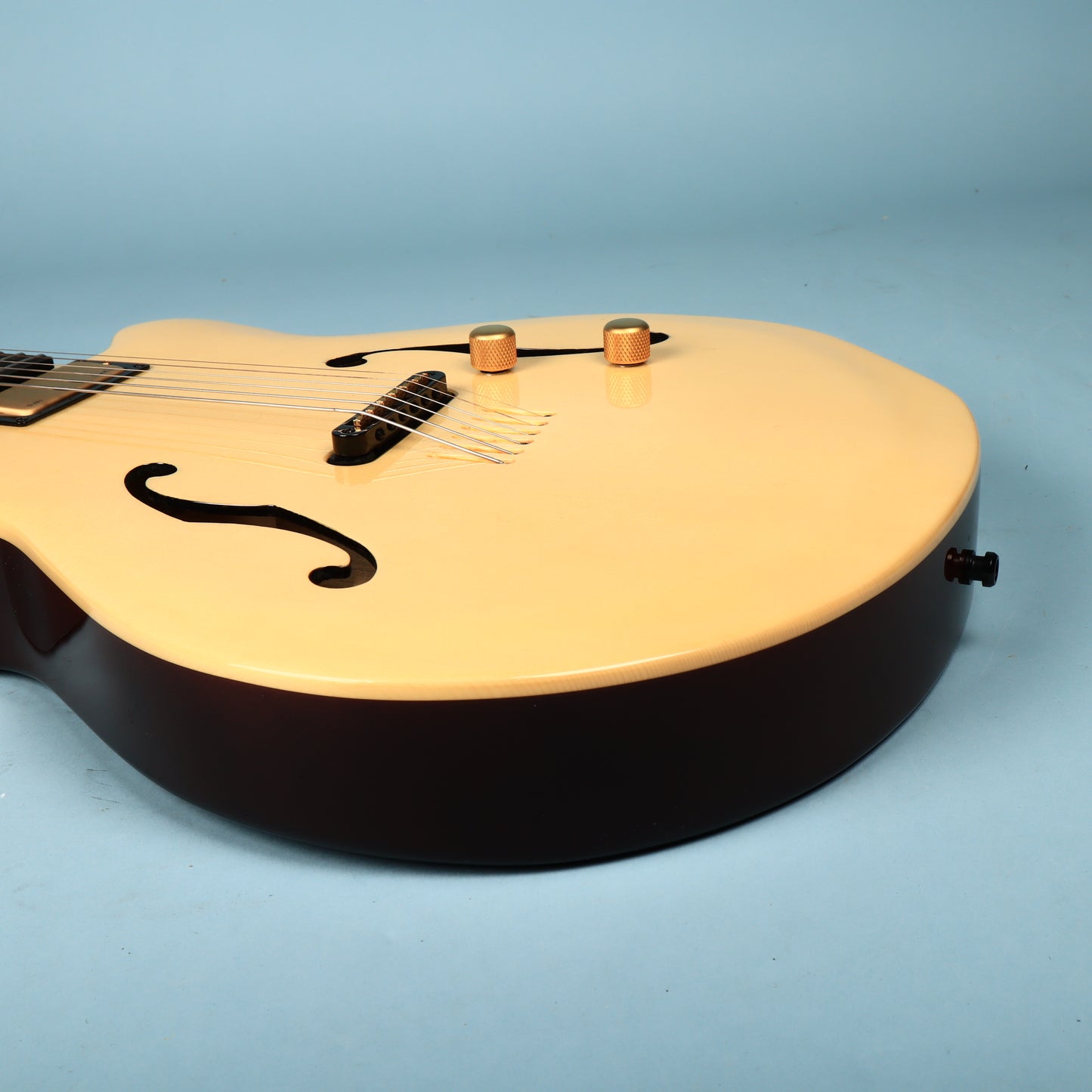 Godin Multiac Jazz SA Acoustic-Electric Guitar Natural