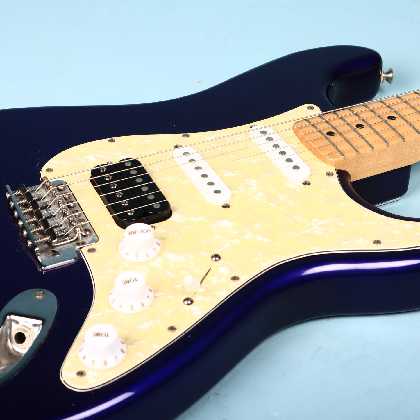 2000 Fender Stratocaster Mexico HSS Fat Strat Midnight Blue Purple
