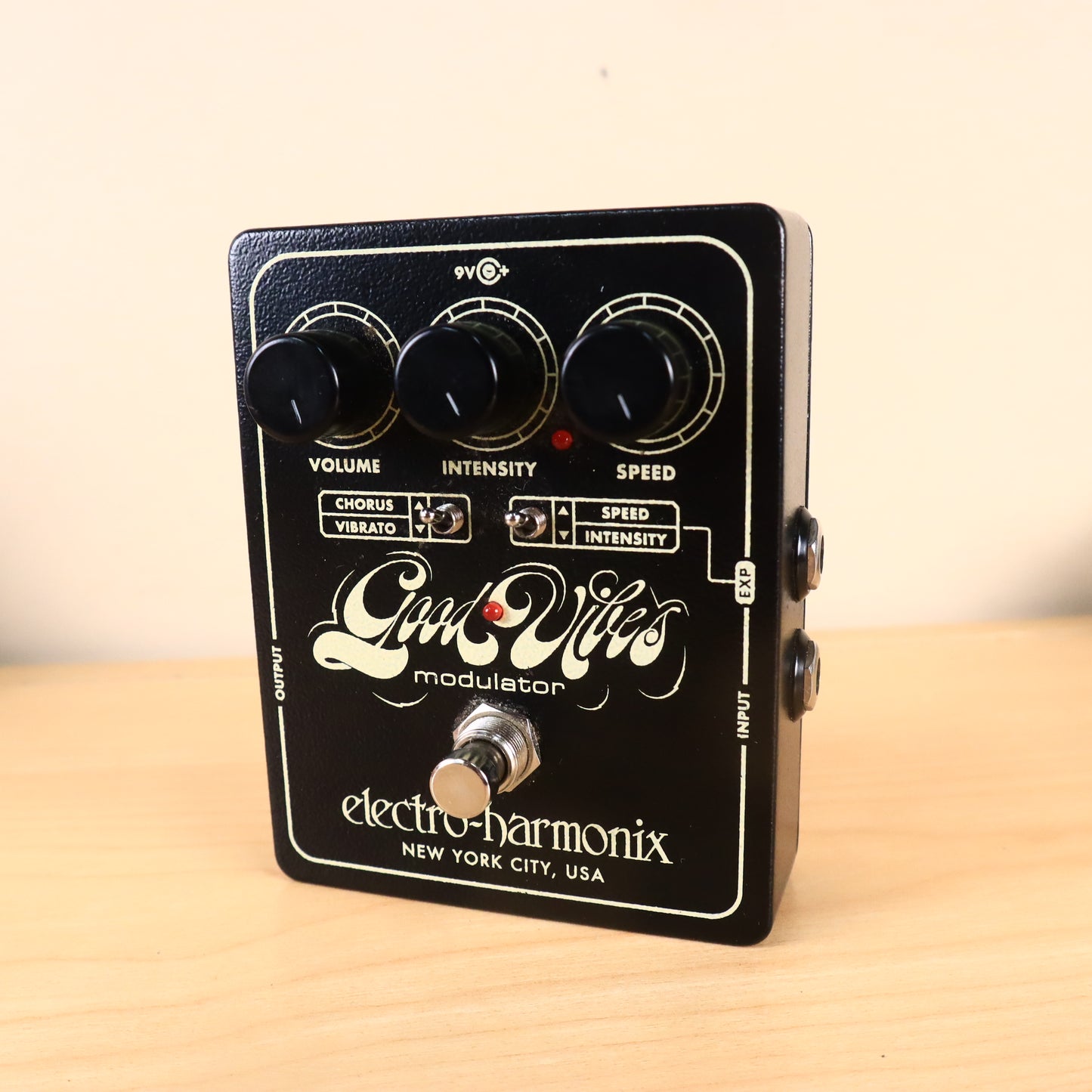Electro-Harmonix Good Vibes Modulator Pedal