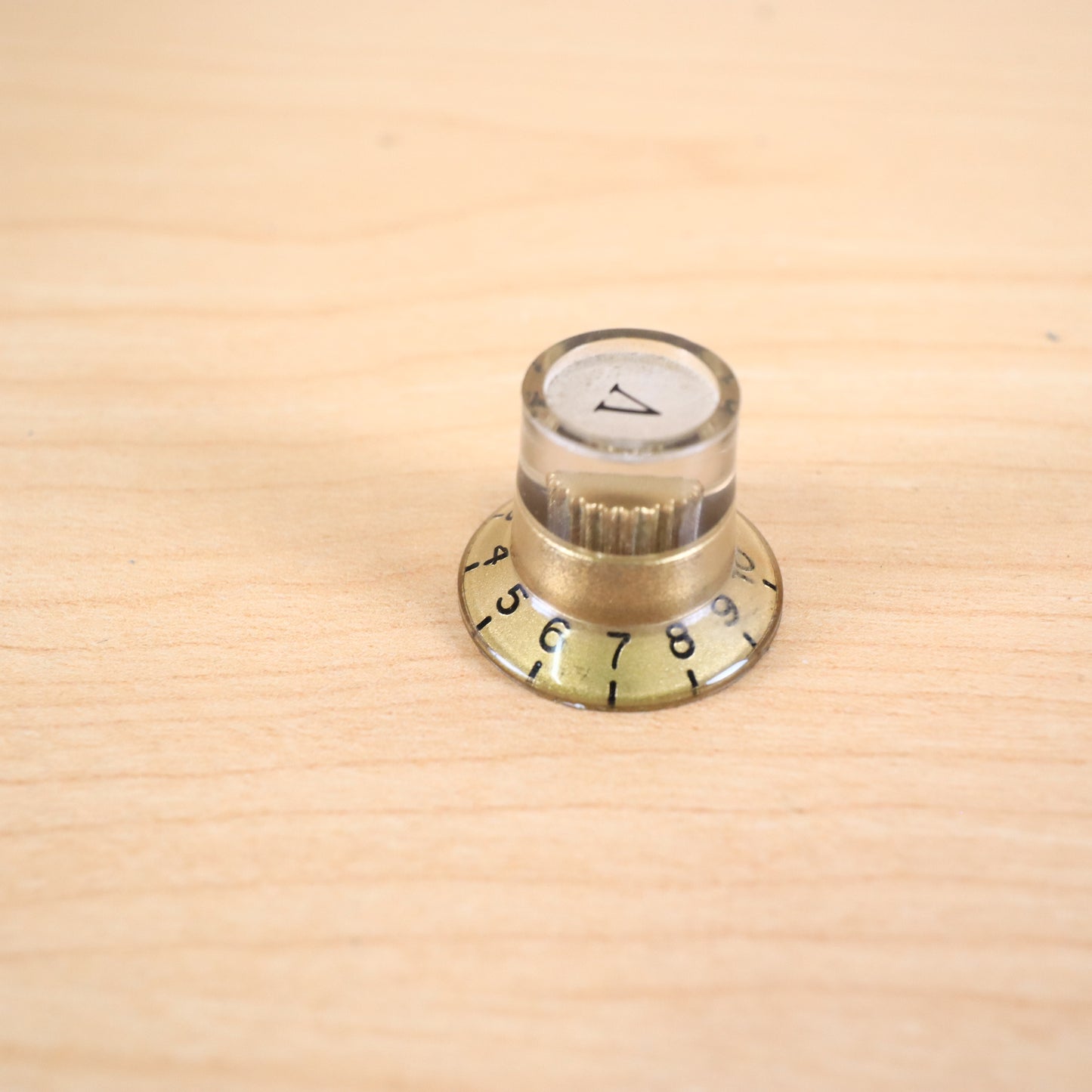 1960's Univox Teisco Guyatone Conrad - Single Gold Volume Guitar Knob