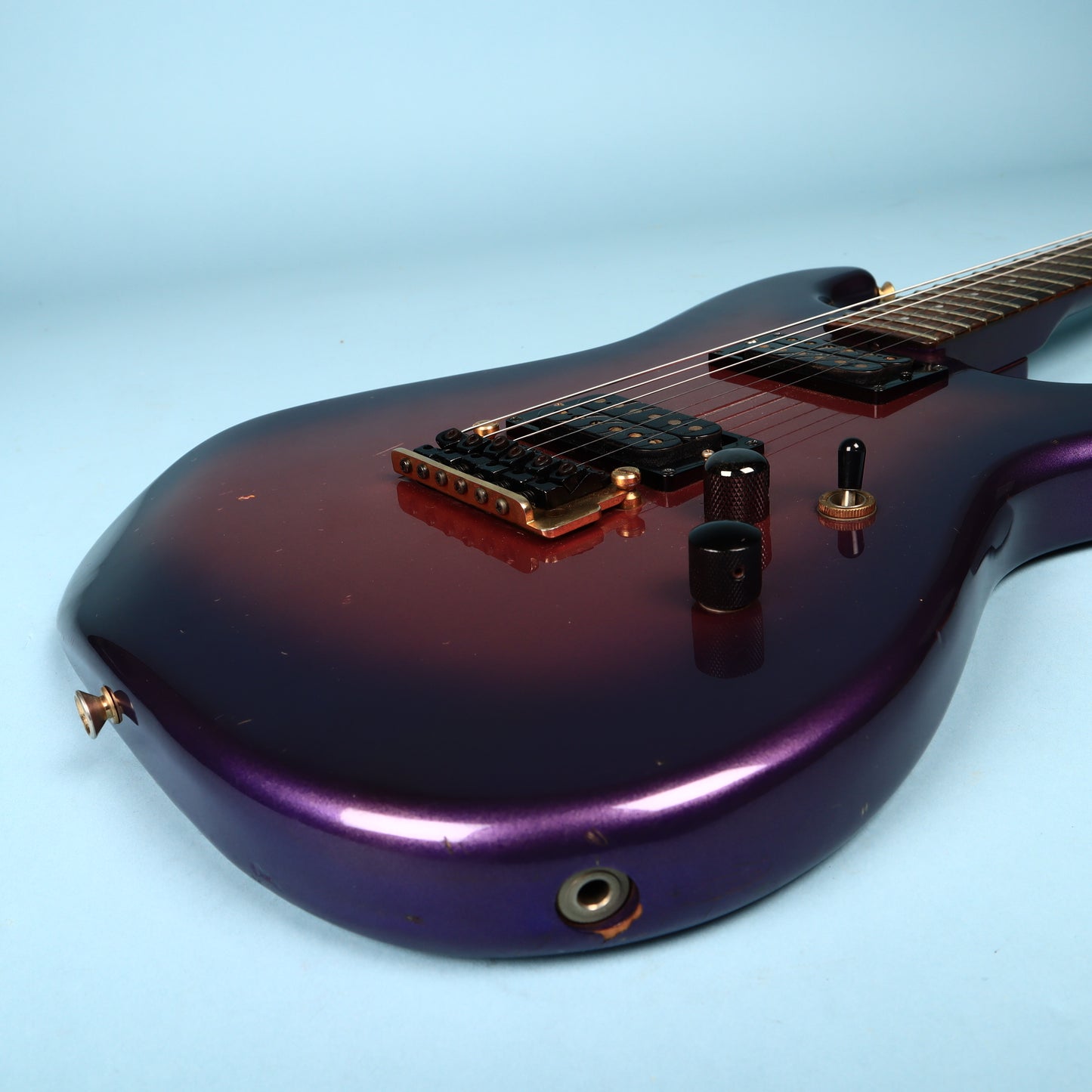 1983 Squier by Fender Contemporary JAV Royal Violet Purple ST852