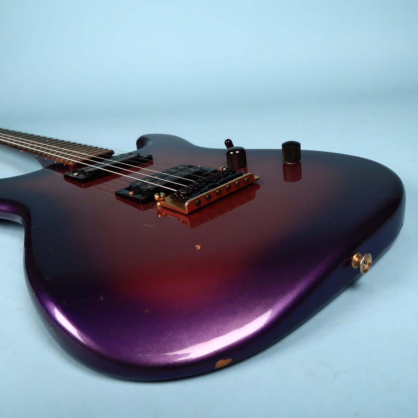 1983 Squier by Fender Contemporary JAV Royal Violet Purple ST852
