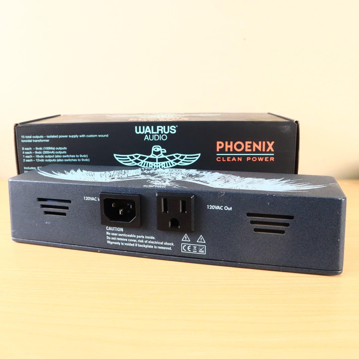 Walrus Audio Phoenix Clean Power Supply