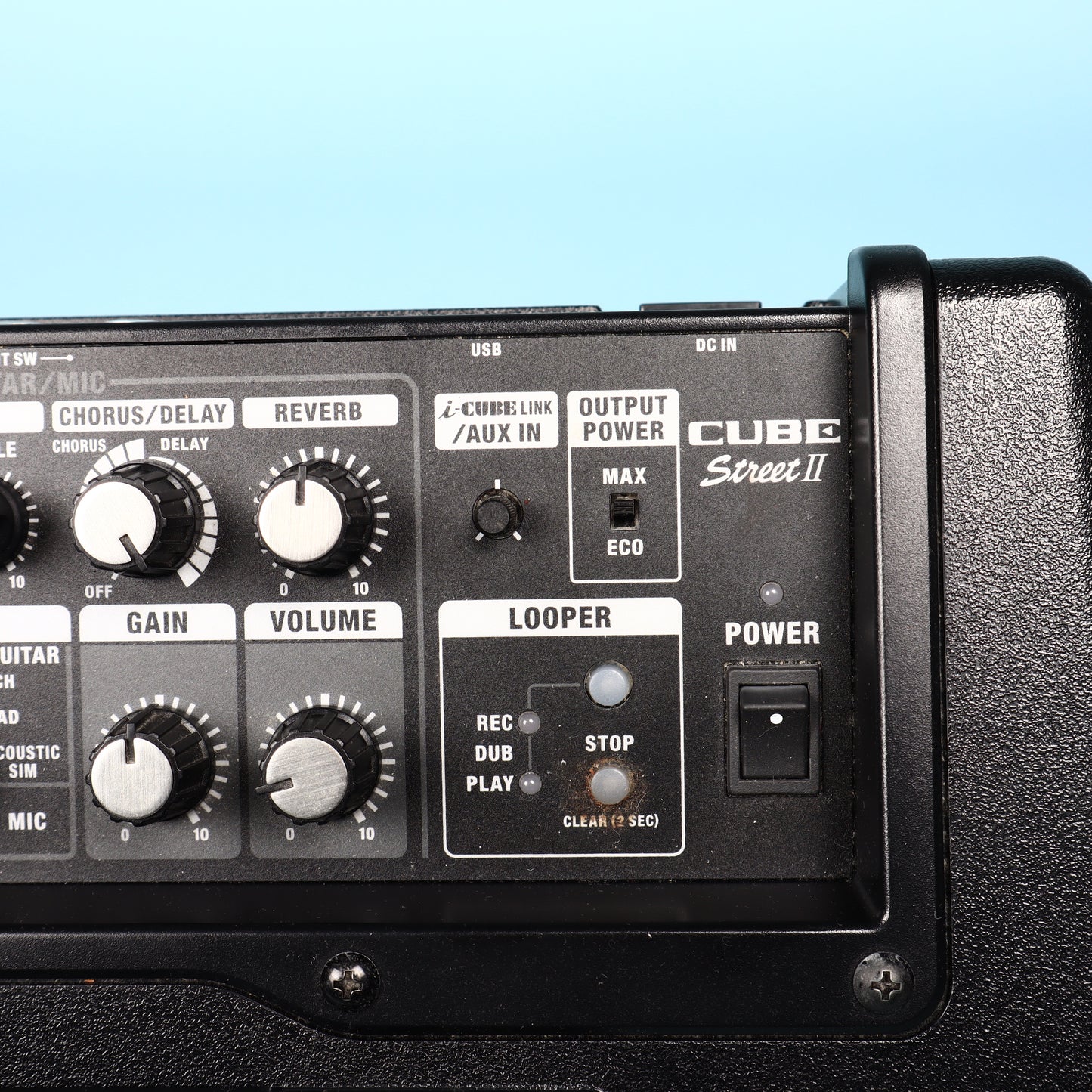 Roland (BOSS) Cube Street II Battery-Powered Stereo Amplifier
