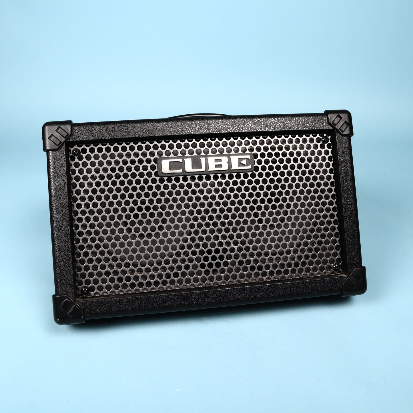Roland Cube Street Amplifier I Battery Powered