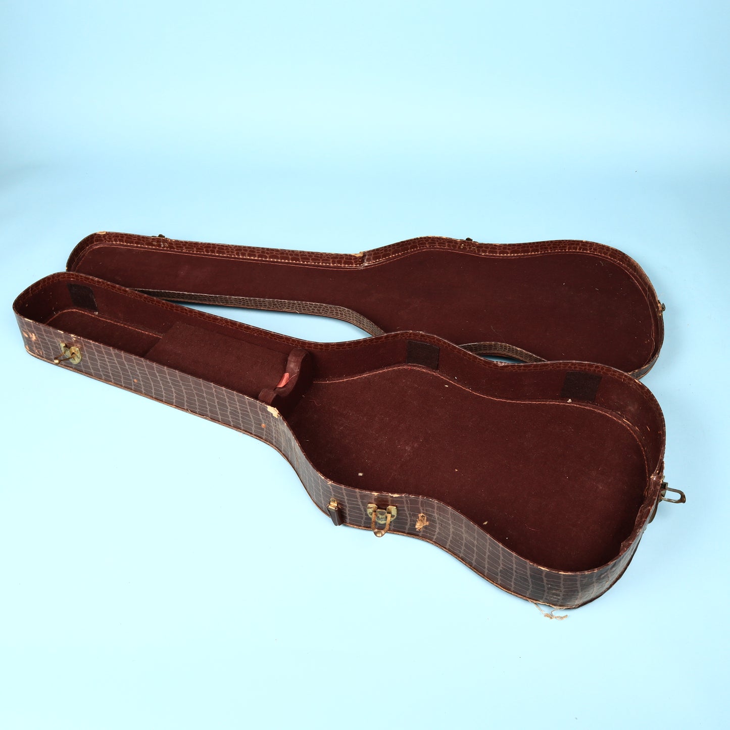 Vintage Silvertone (Kay) 1413L Alligator Chipboard Case