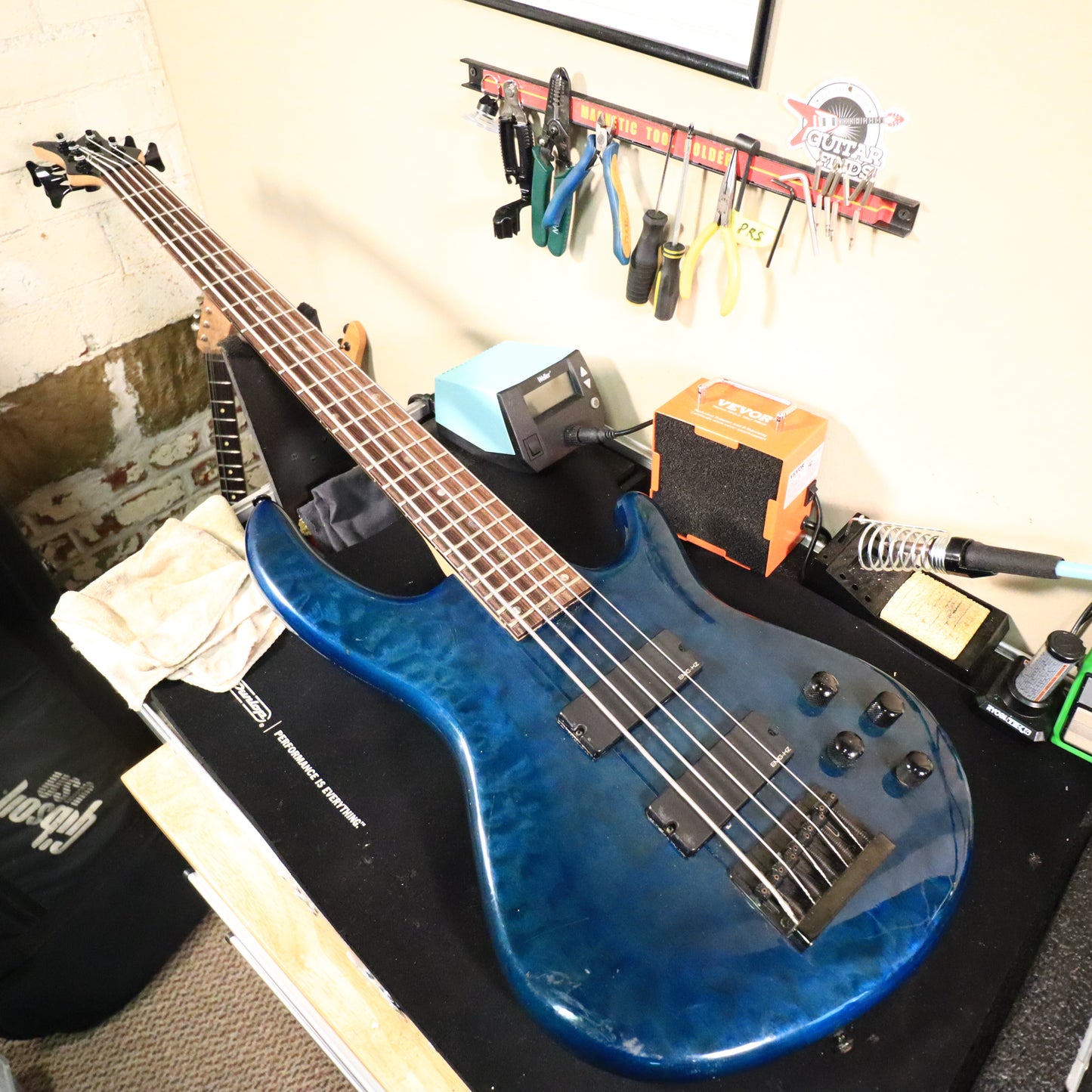 Dean Edge Q5 Quilt 5-string Electric Bass Guitar MIK
