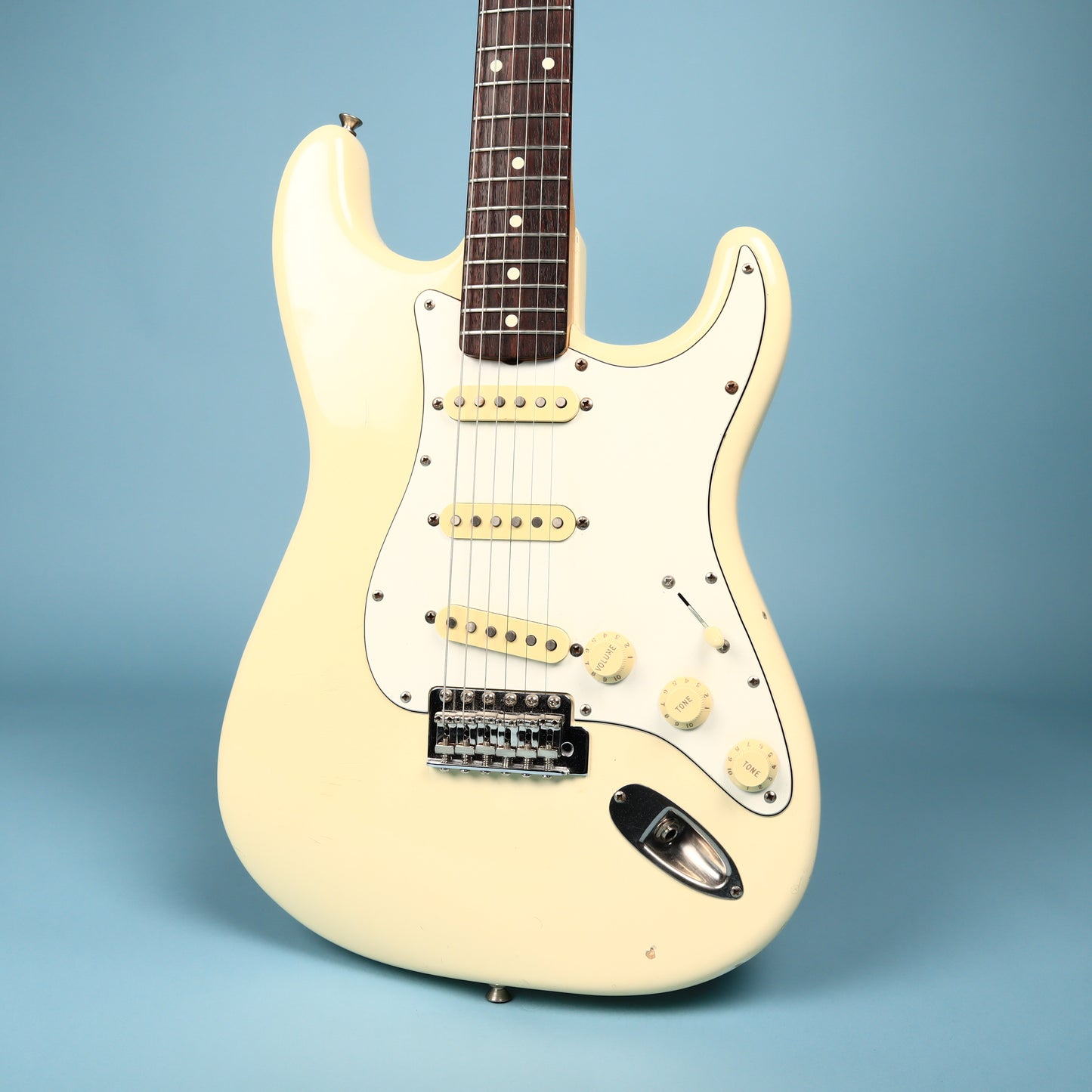 1986 Squier White Japan Stratocaster Electric Guitar