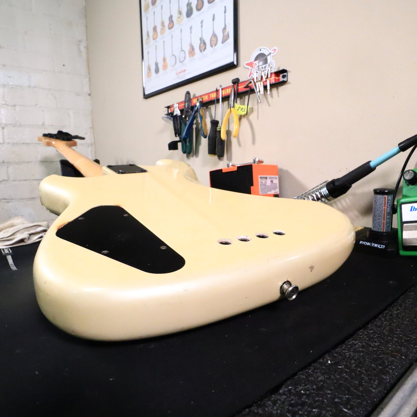 1984 Electra Westone Phoenix Bass Guitar - White Quarter Pounder