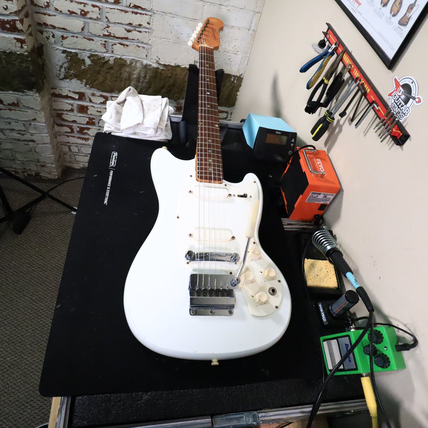 1960s Vintage Kalamazoo USA KG-2 Electric Guitar White