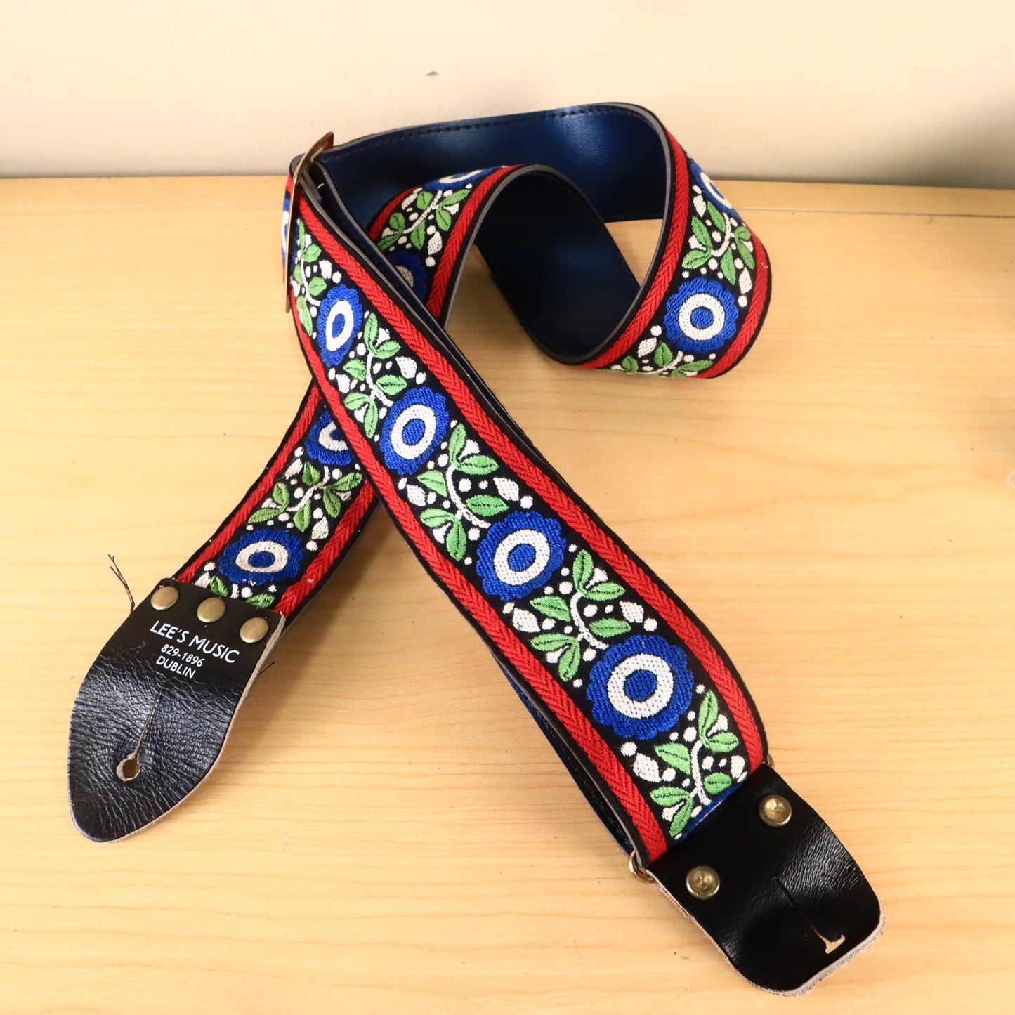 Vintage 1960s Dublin, Ca Lee's Music Guitar Strap Woven Hippie Fabric Strap