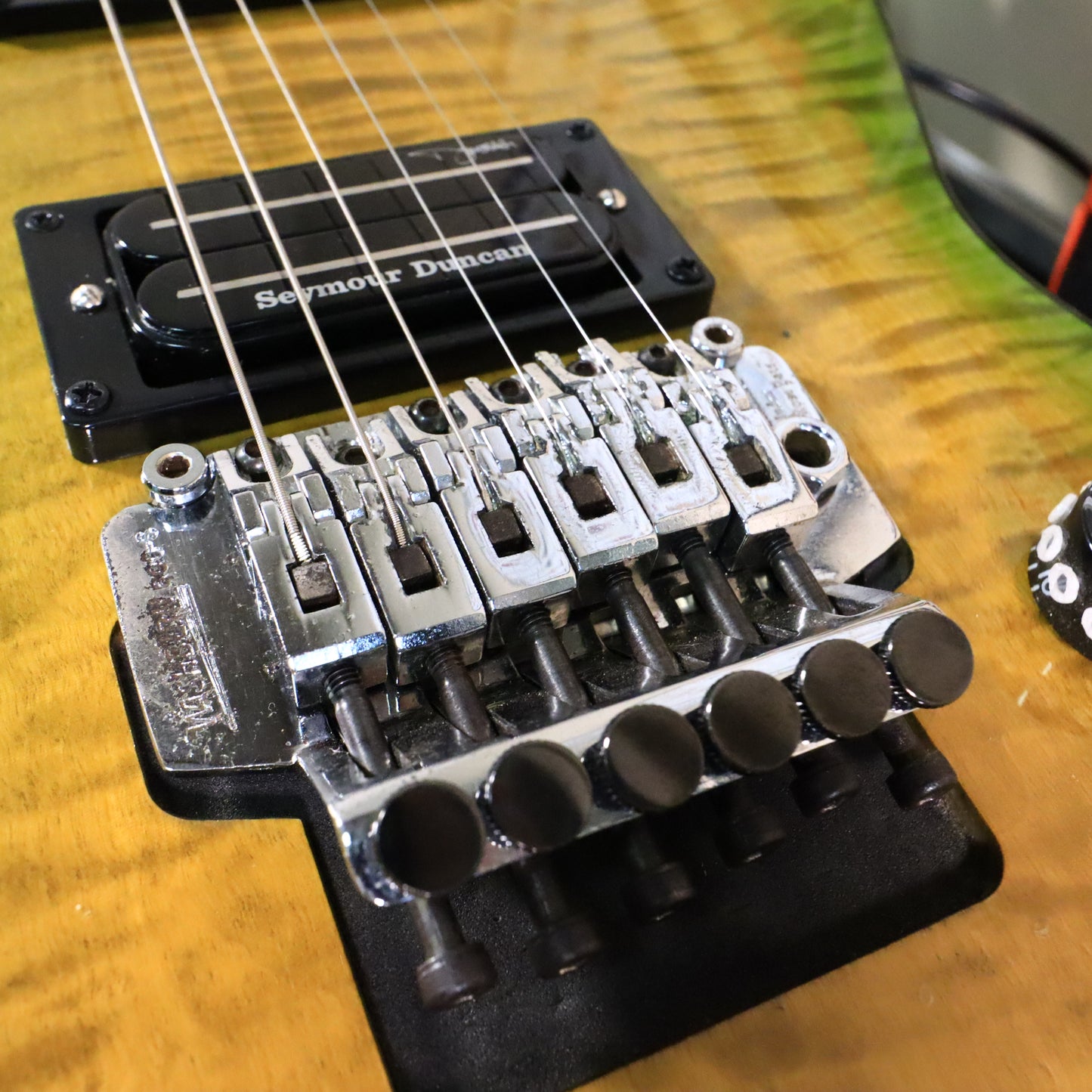 Washburn Custom Dime 333 Dime Slime Electric Guitar