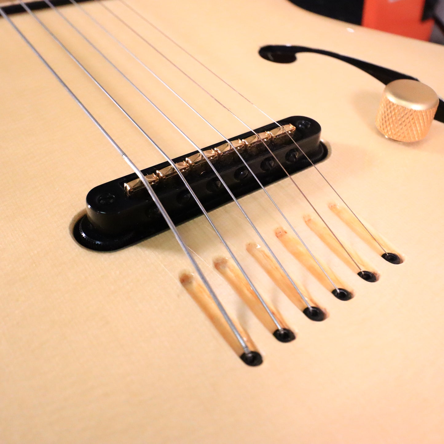 Godin Multiac Jazz SA Acoustic-Electric Guitar Natural