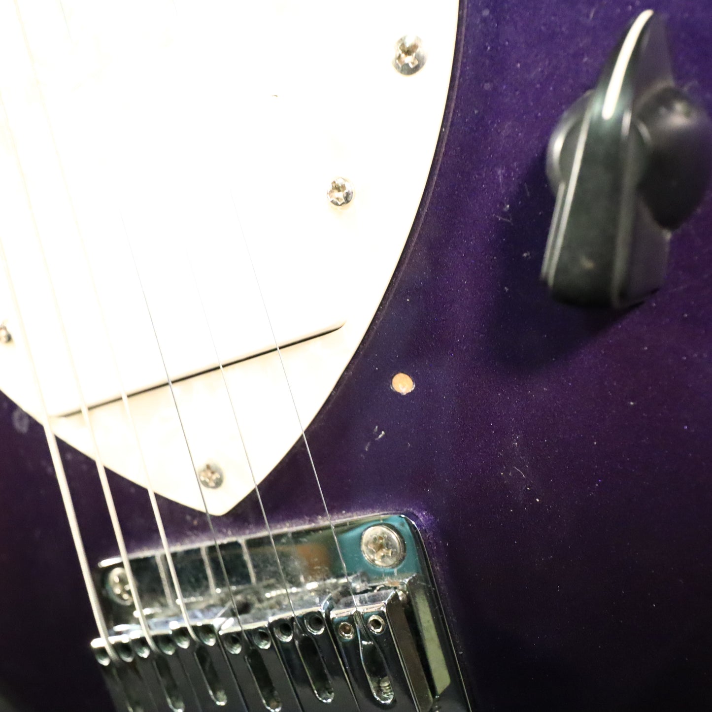 Genuine Daisy Rock Heartbreaker Purple Heart Electric Guitar