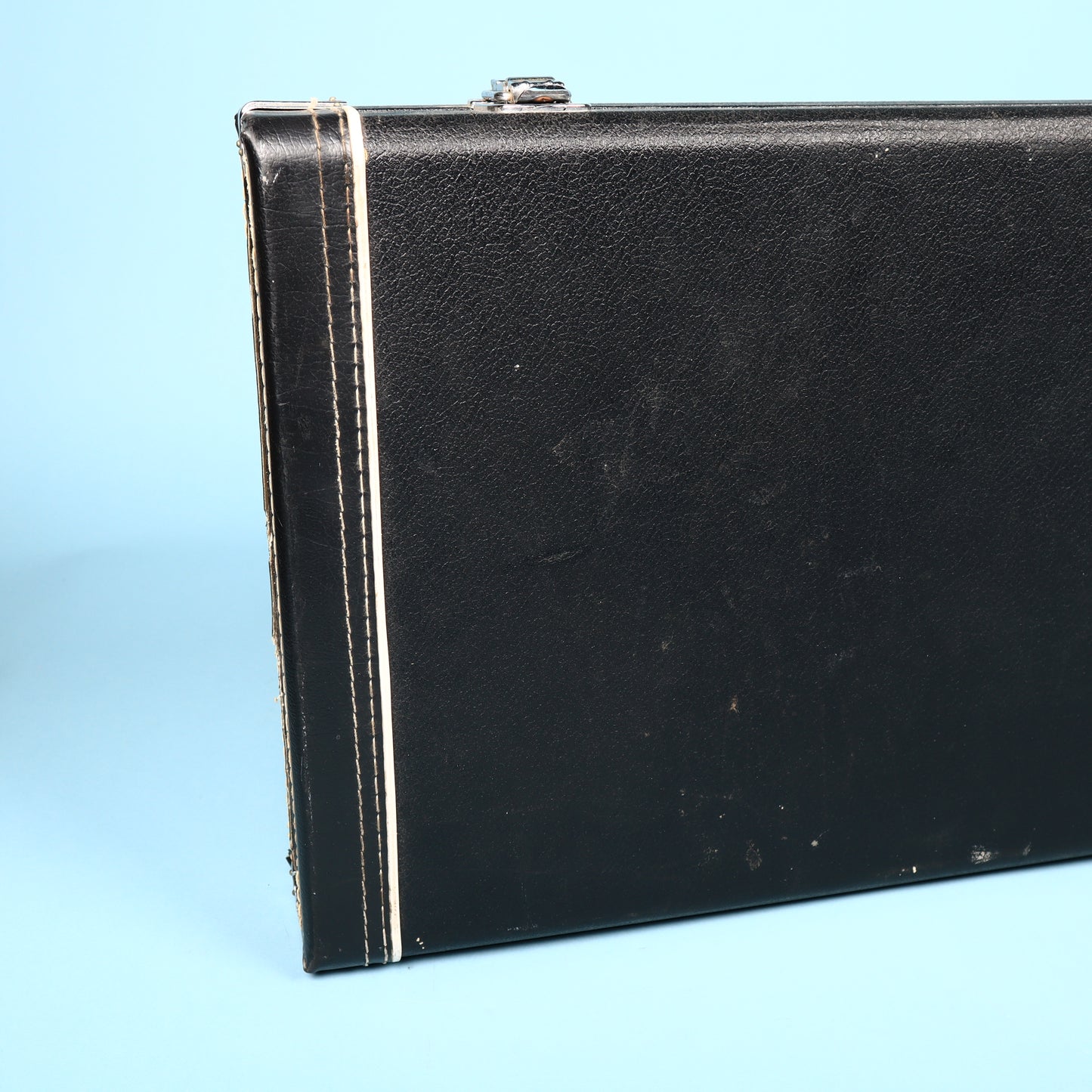 Roland G-33 Bass Synth Hardshell Case