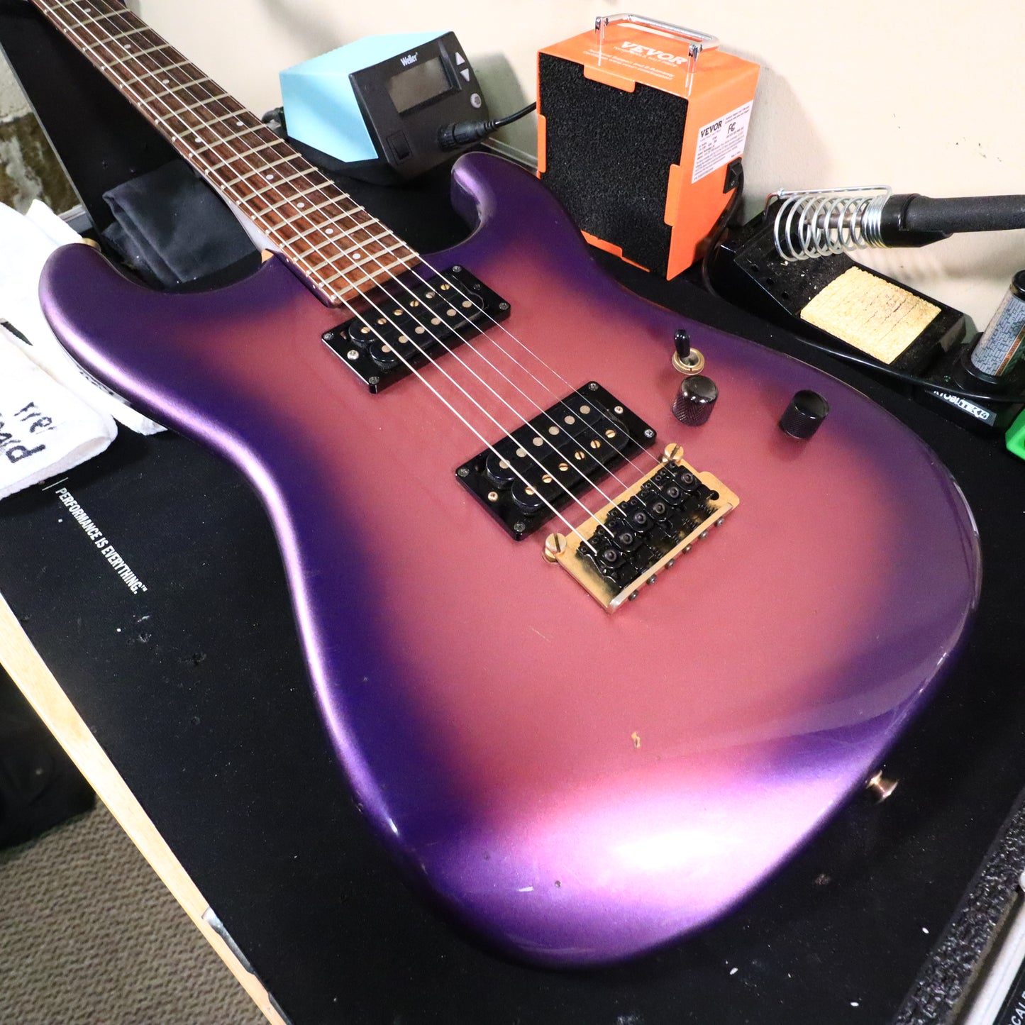 1983 Squier by Fender Contemporary JAV Royal Violet Purple ST852