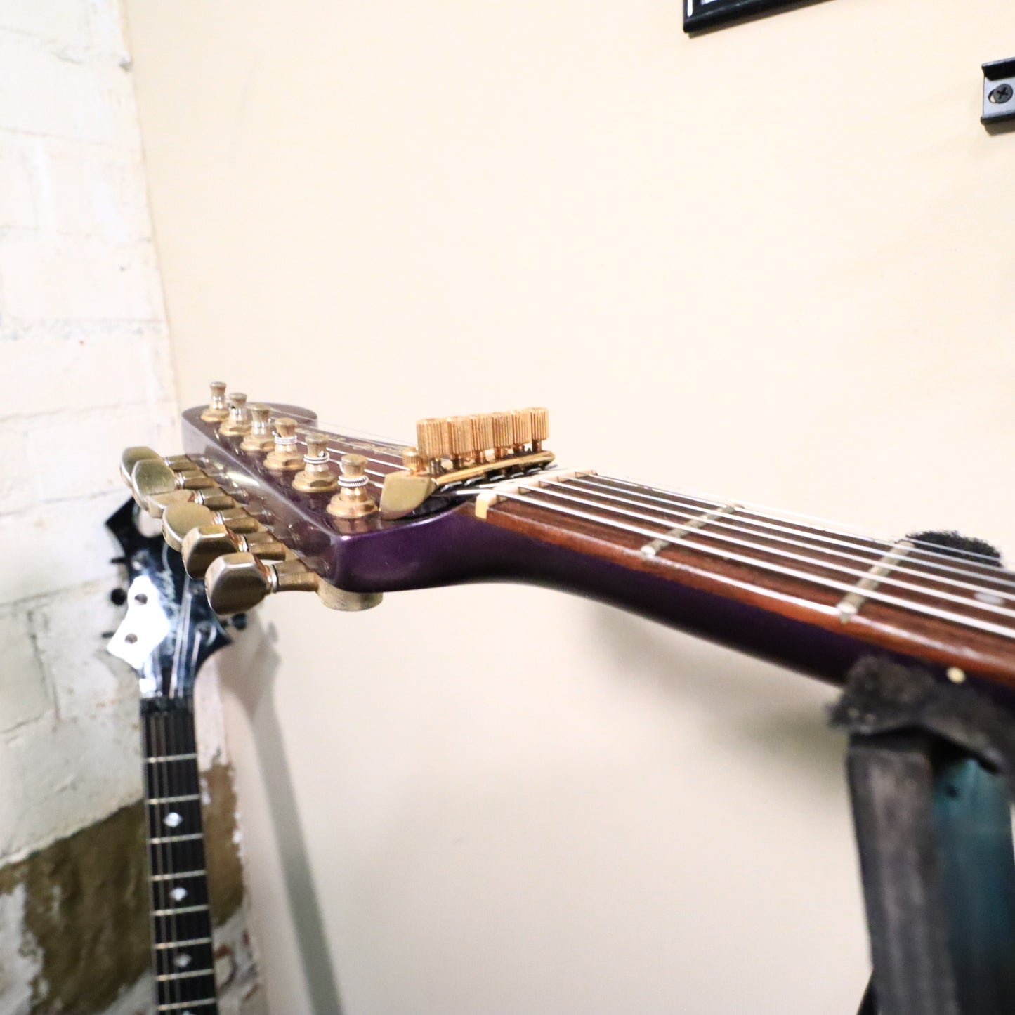 1983 Squier by Fender Contemporary JAV Royal Violet Purple ST852