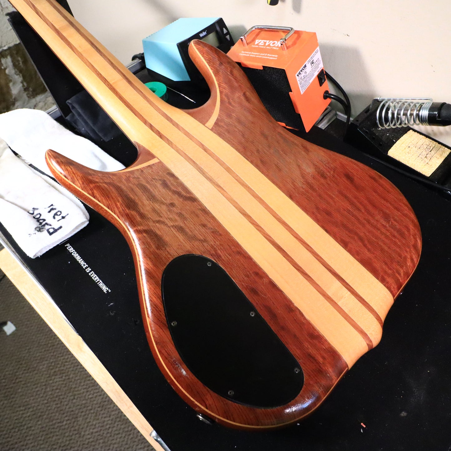 1990 Ken Smith 5 String BT5 Bass 3-Knob