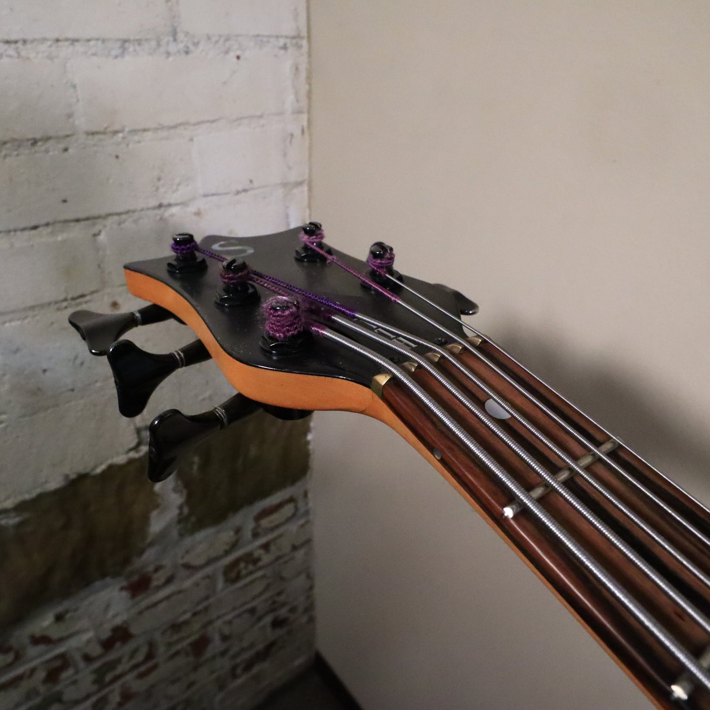 1990 Ken Smith 5 String BT5 Bass 3-Knob