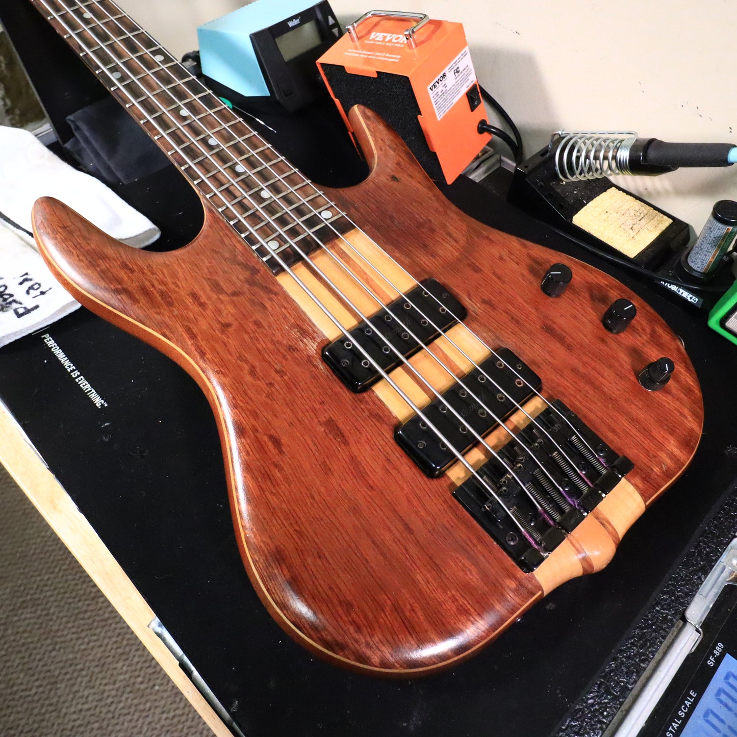 1990 Ken Smith 5 String BT5 Bass 3-Knob