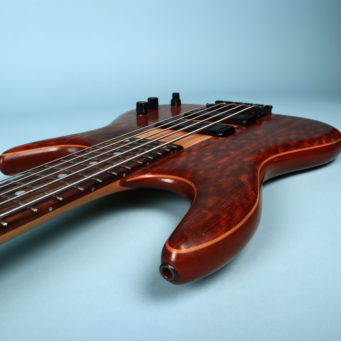 1990 Ken Smith 5 String BT5 Bass 3-Knob