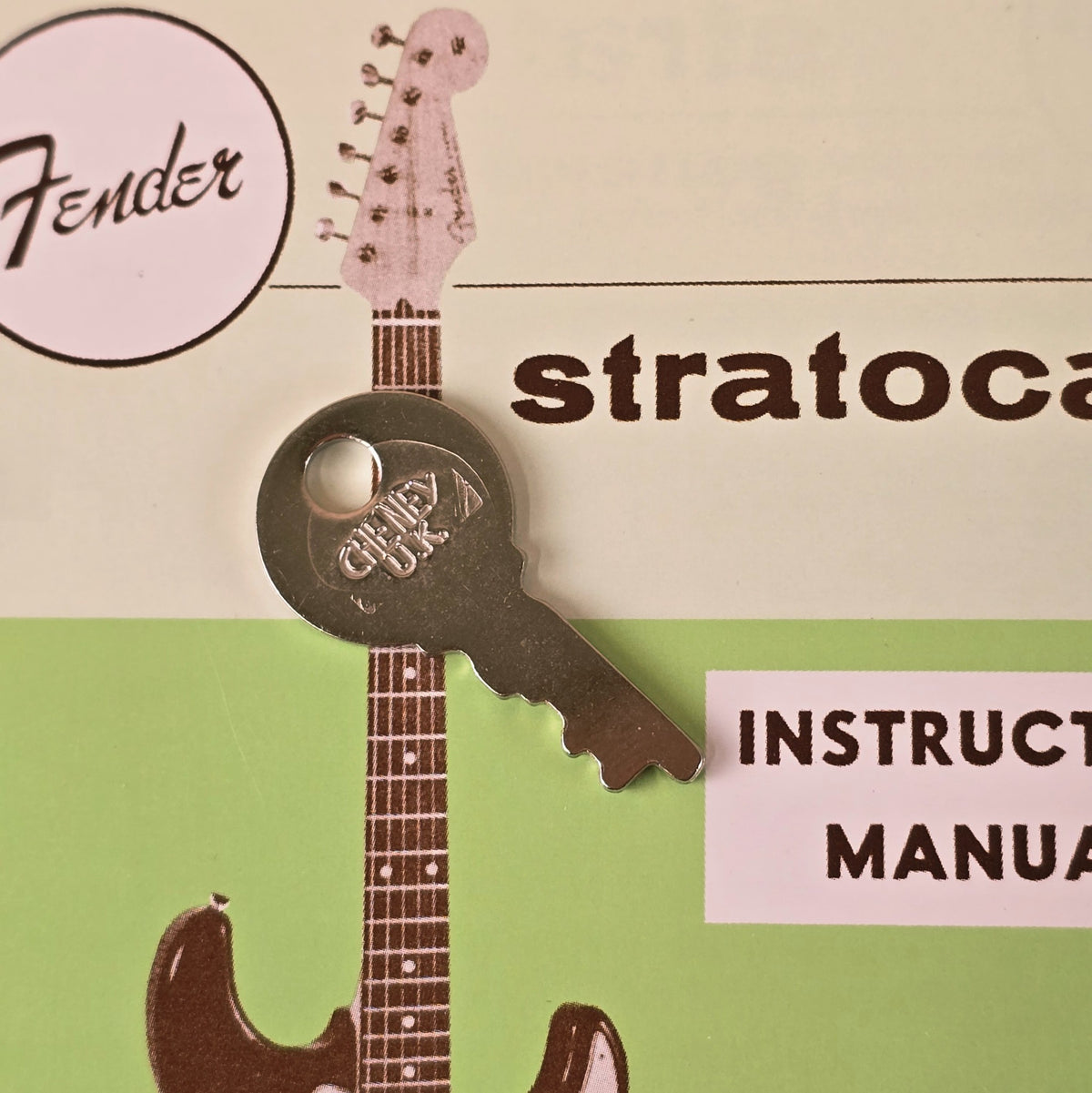 Llave Vintage CHENEY Número #30 Para Estuche Retro Fender G&G con Cerradura de Guitarra Inglaterra