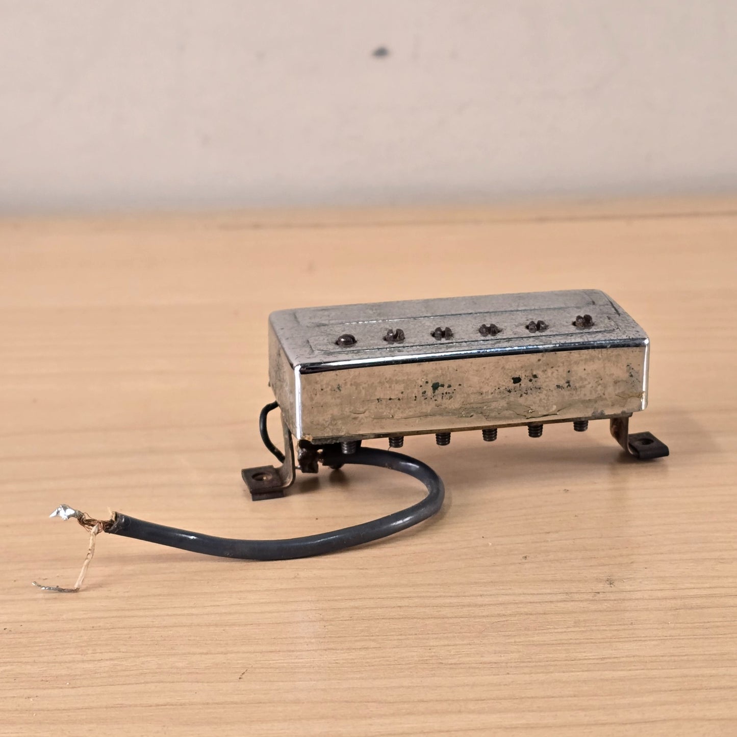 1970's Vintage Guild Anti-Hum LB-1 Little Bucker Bridge Pickup Chrome