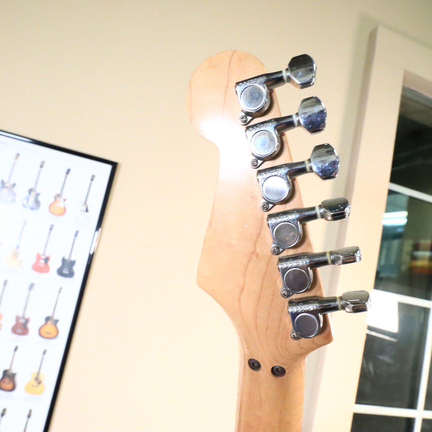 1989 Fender MIJ Stratocaster Black Flake Floating Tremolo