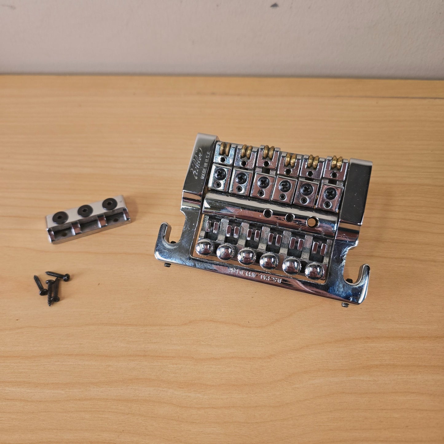 Kahler USA Flat Mount Tremolo 2200 Bridge Chrome with Locking Nut