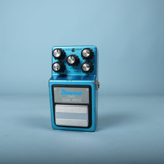 Direct overhead view of the Ibanez SM9 Super Metal showing all five knobs and switch