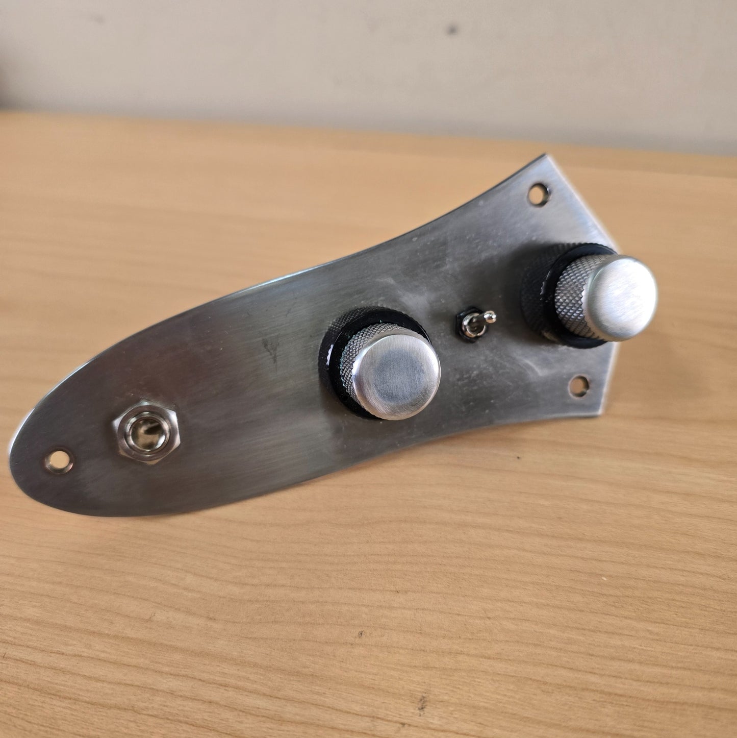 920D Custom JB-CON Concentric Jazz Bass Control Plate Toggle Emerson