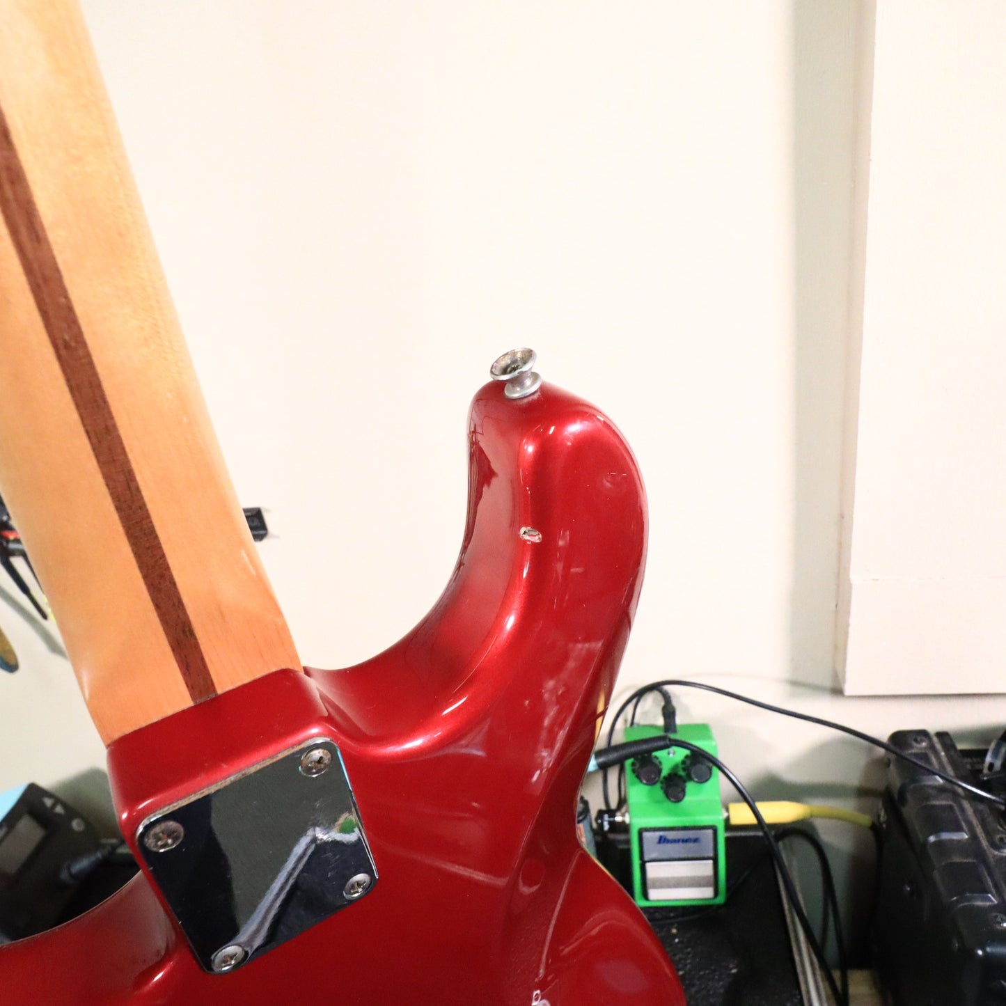 1998 Fender Deluxe Powerhouse Stratocaster Electric Guitar Red