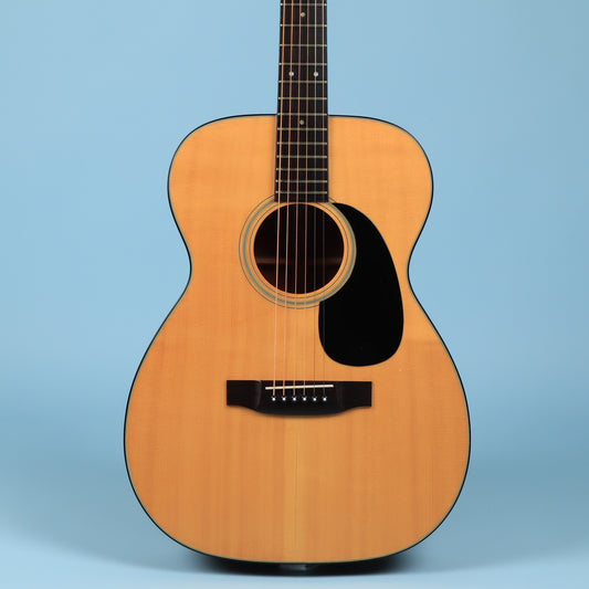 Guitarra acústica Takamine F307S-F hecha en Japón