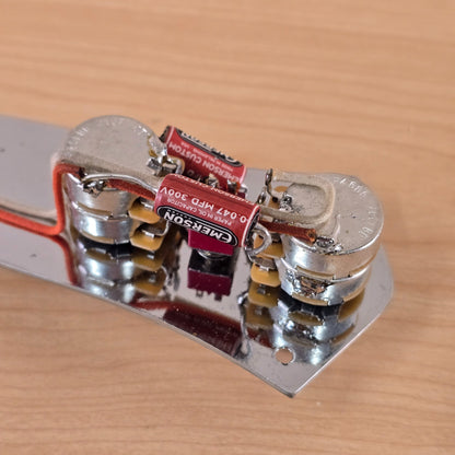 920D Custom JB-CON Concentric Jazz Bass Control Plate Toggle Emerson
