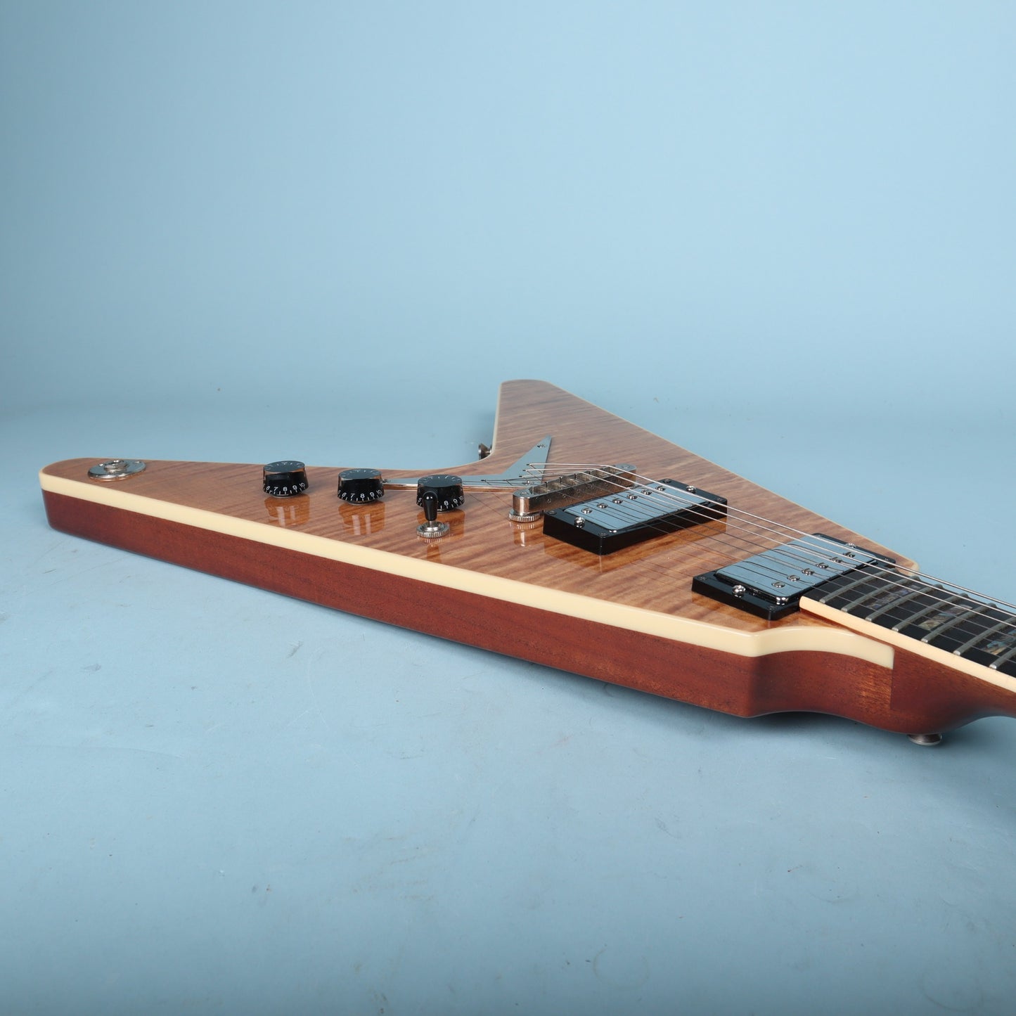 2003 Dean USA V Flame Maple Top Electric Guitar Mahogany Neck