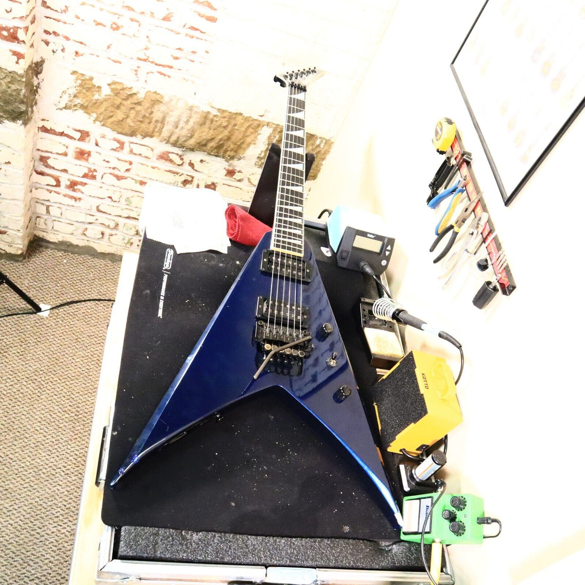 Guitarra eléctrica King V KV2T USA de Jackson de 1989 fabricada en Ontario, América