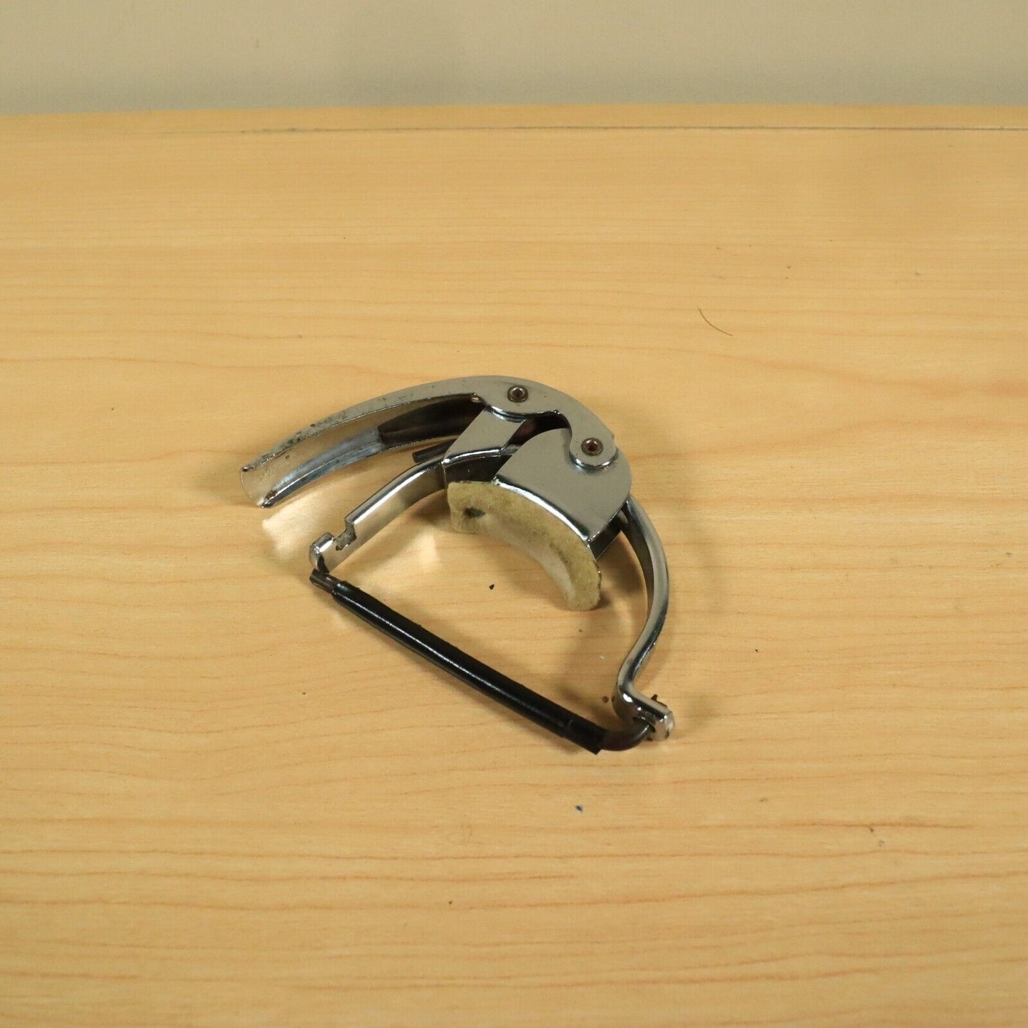 Vintage Spec Hamilton Style Strong Polished Chrome Capo Acoustic String Guitar