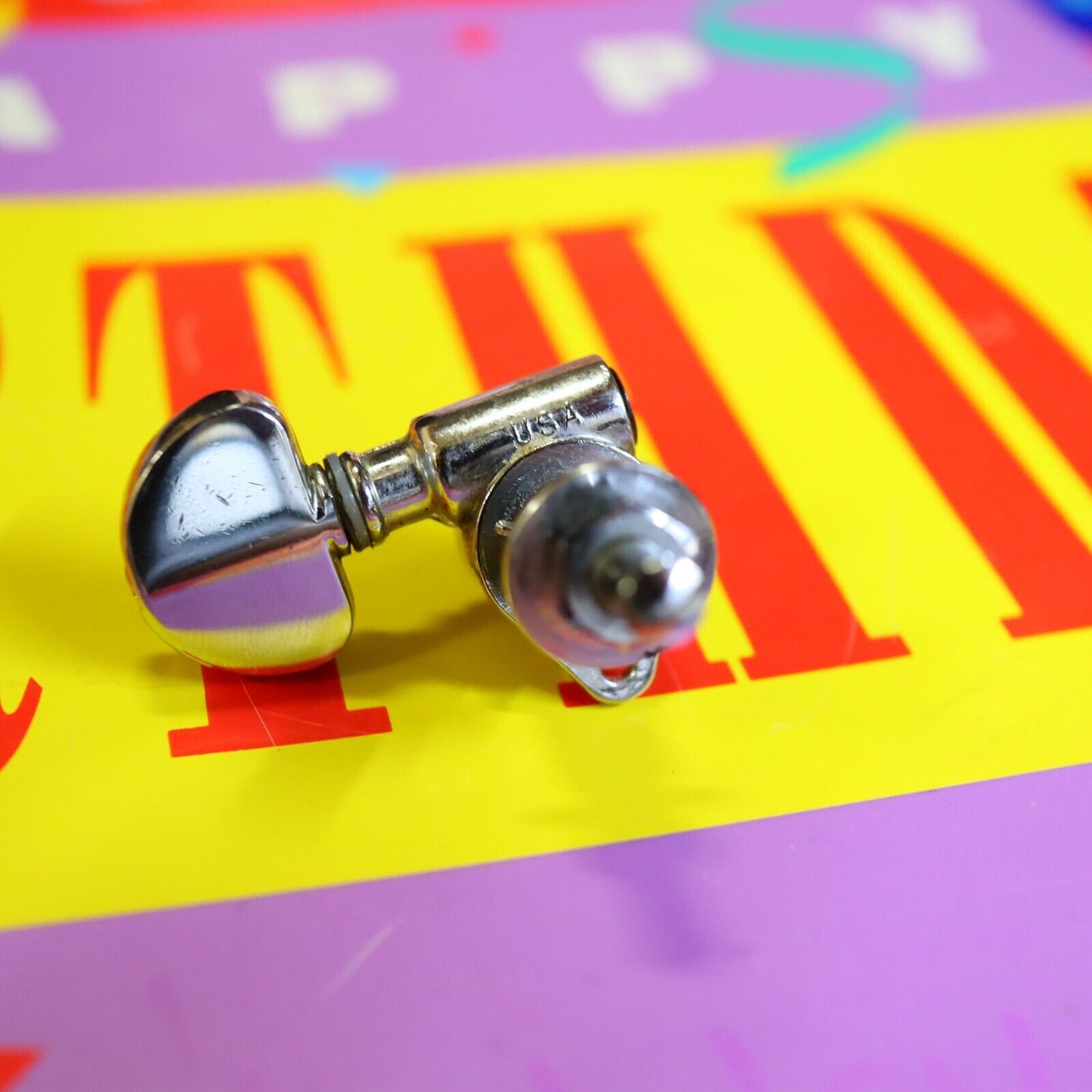 (1) Vintage Grover USA Guitar Chrome Kidney Tuning Peg Tuner Bass Side